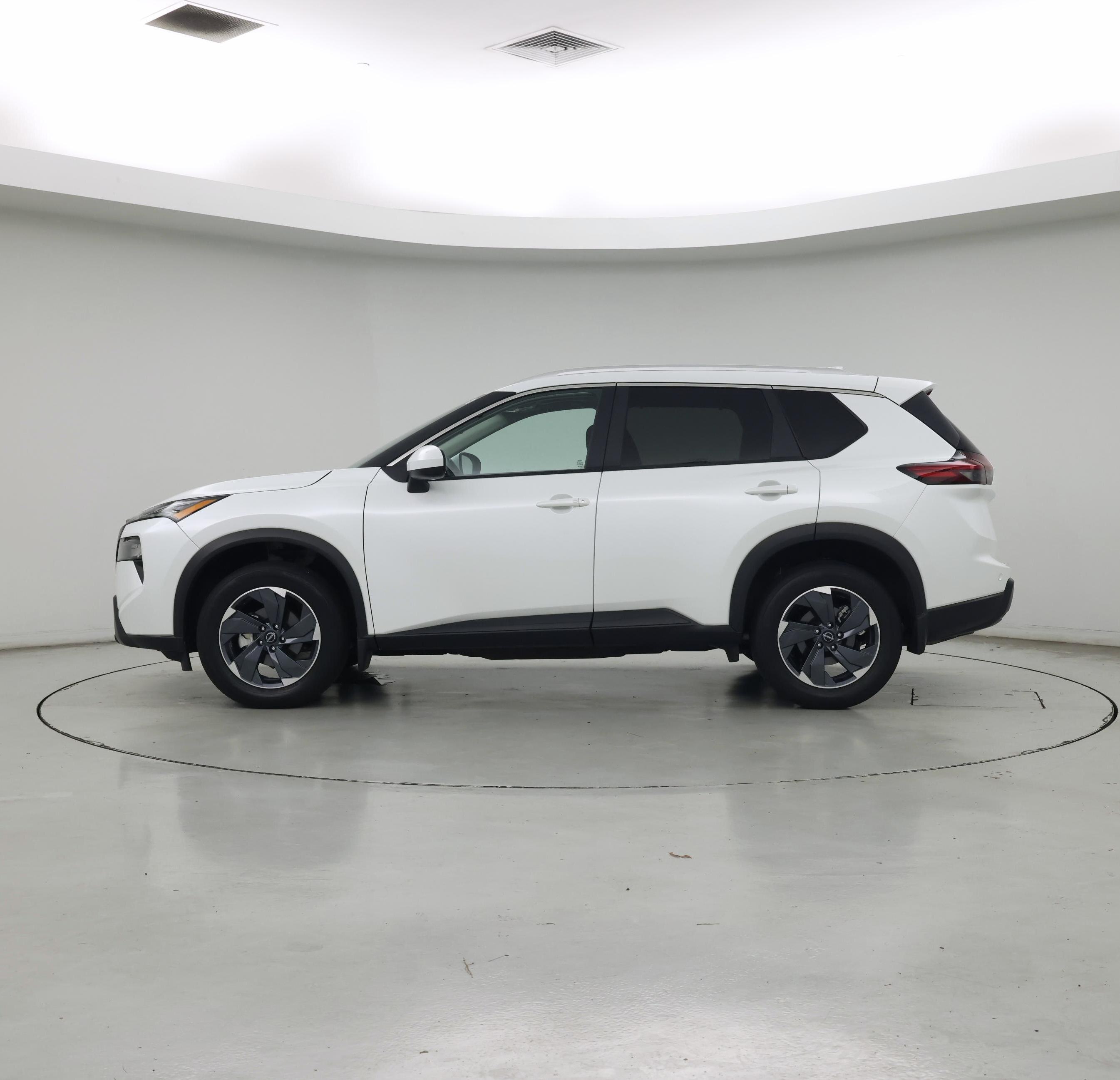 Thumbnail: 2024 Nissan Rogue - 3