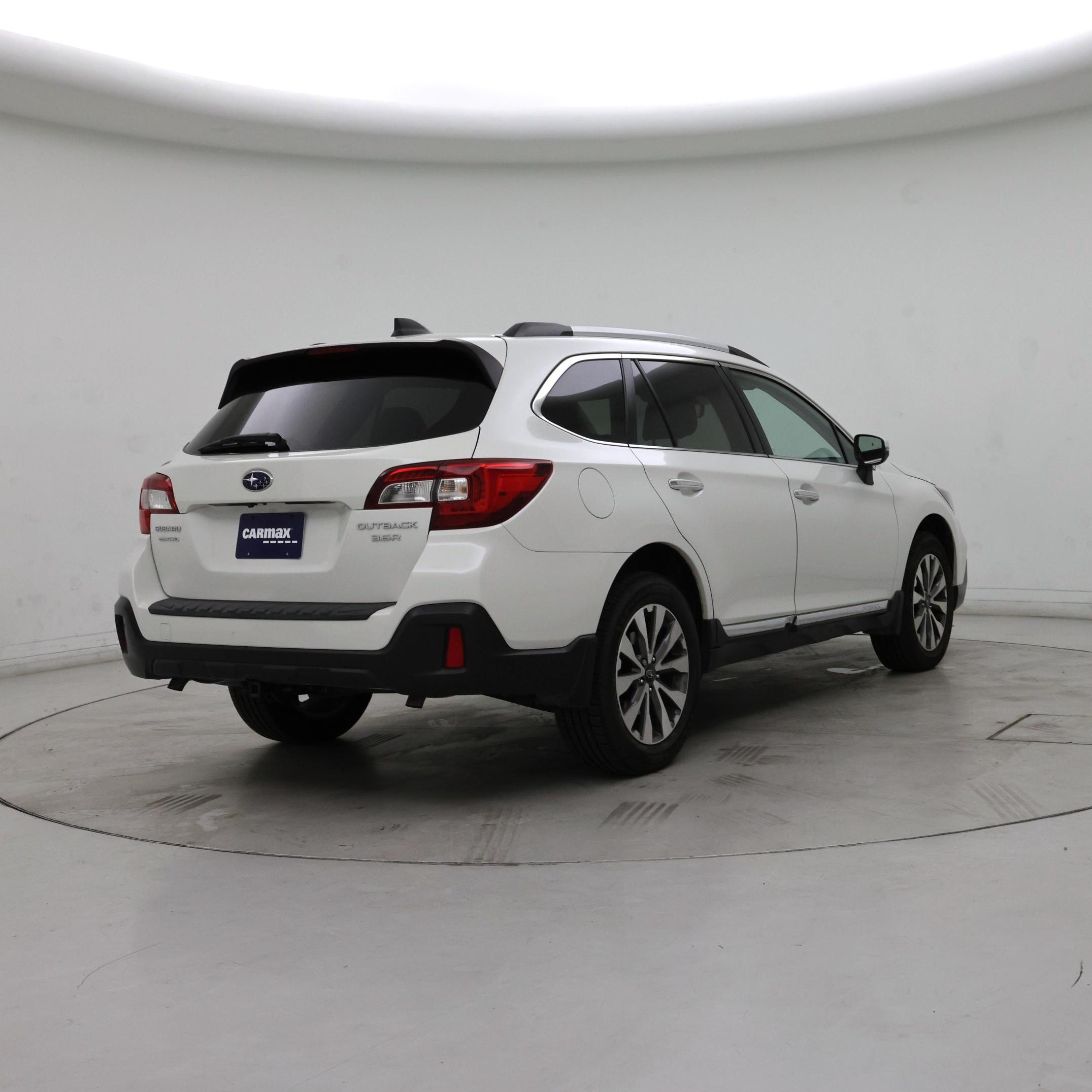 Thumbnail: 2019 Subaru Outback - 8