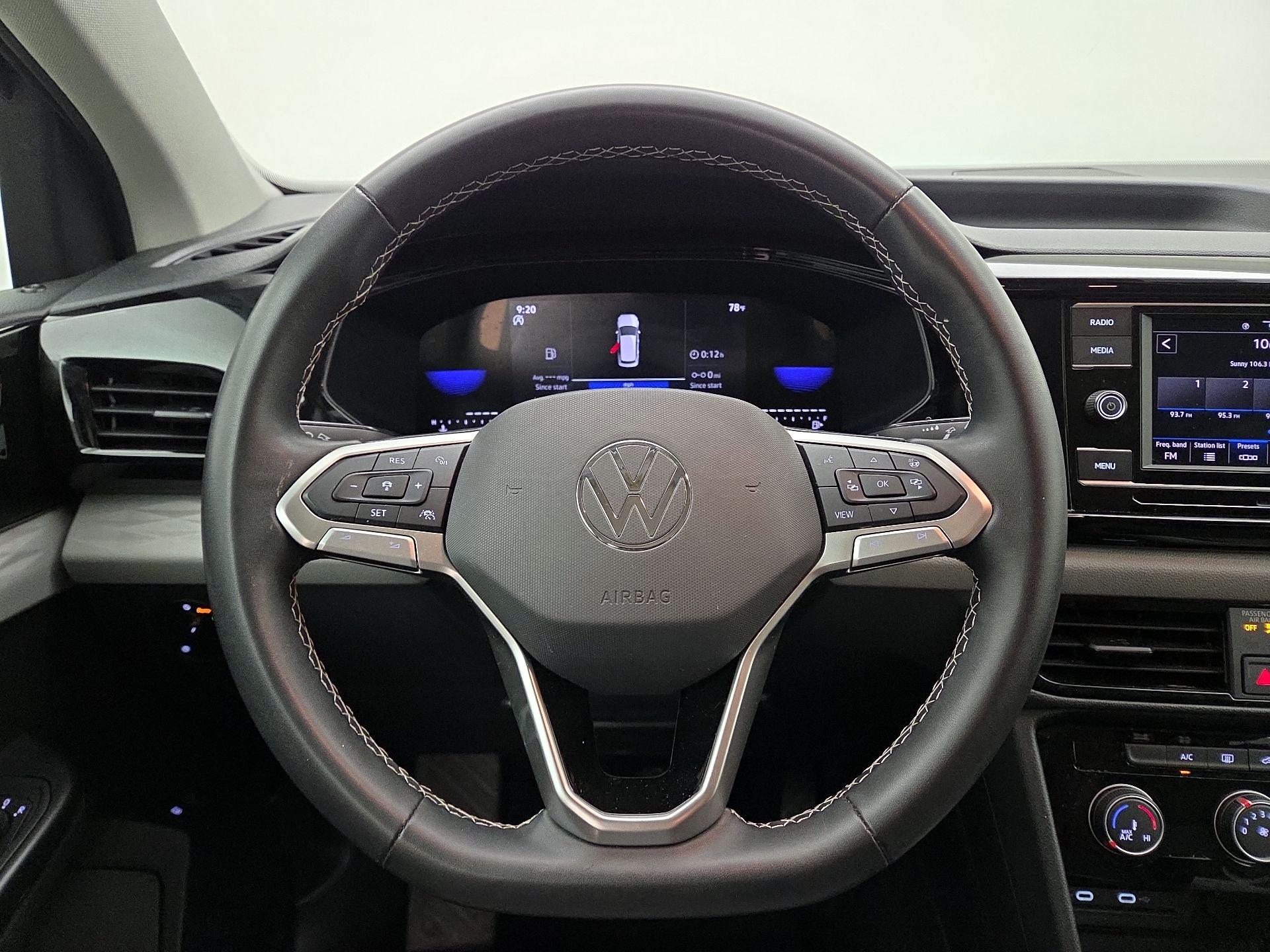 Thumbnail: 2024 Volkswagen Taos - 10