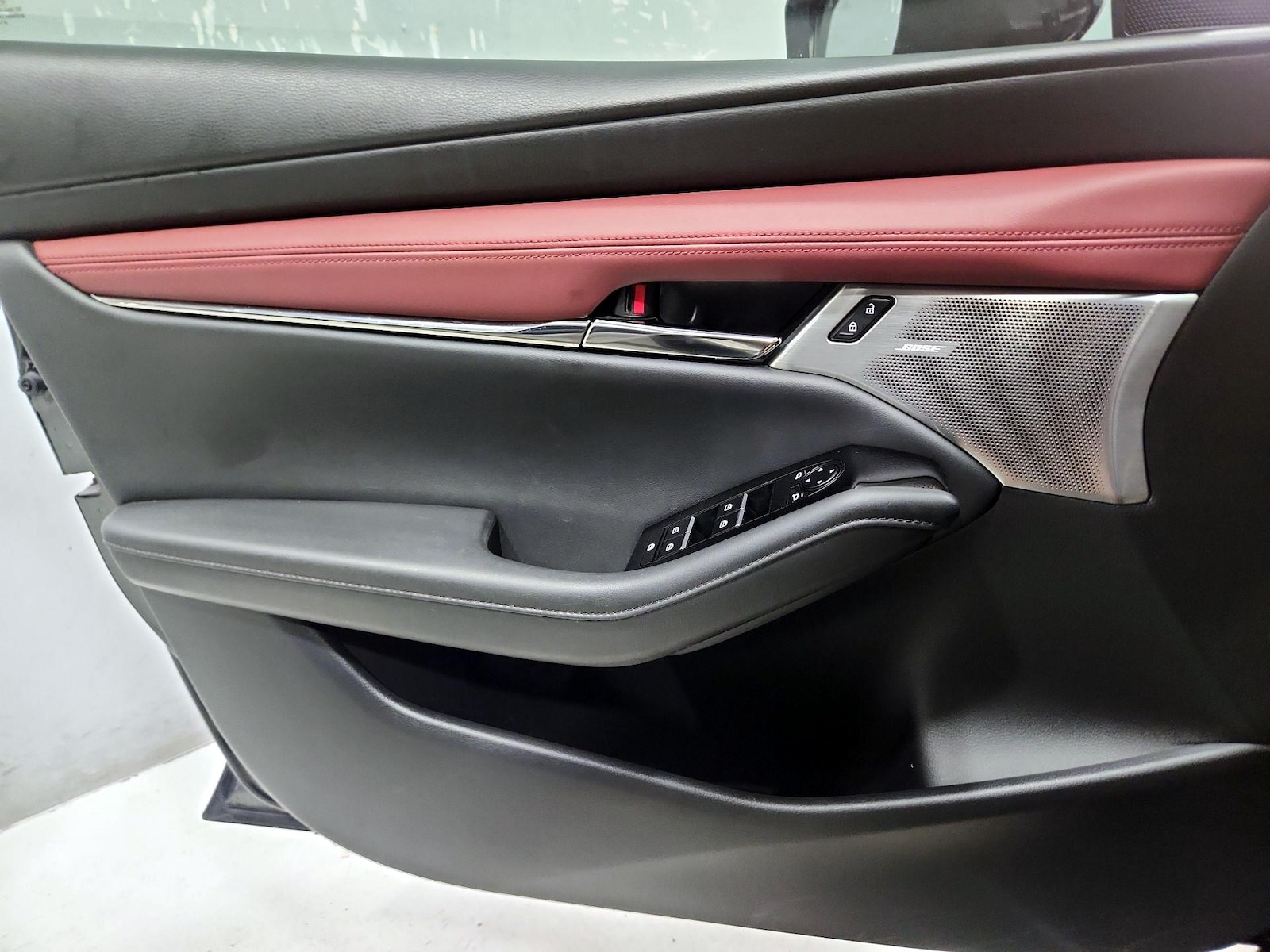 2024 Mazda Mazda3 Premium - Photo 13