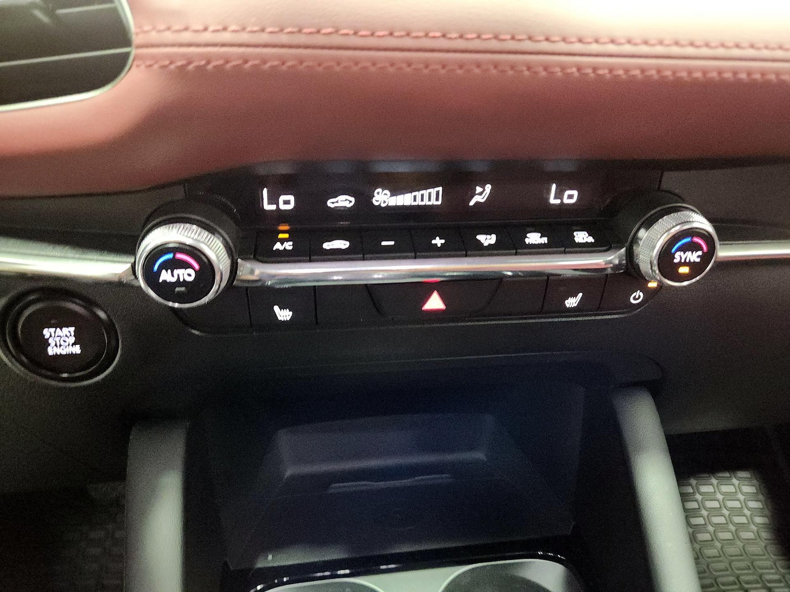 2024 Mazda Mazda3 Premium - Photo 17