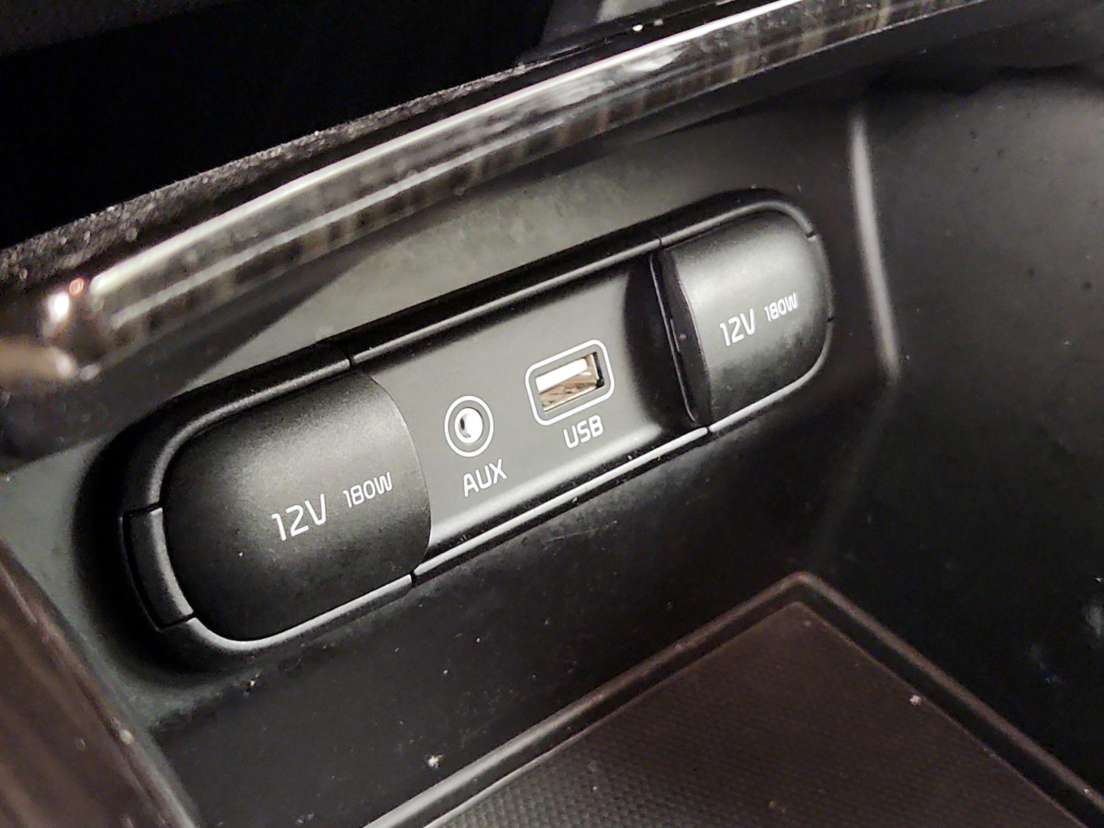 2019 Kia Sorento EX - Photo 19