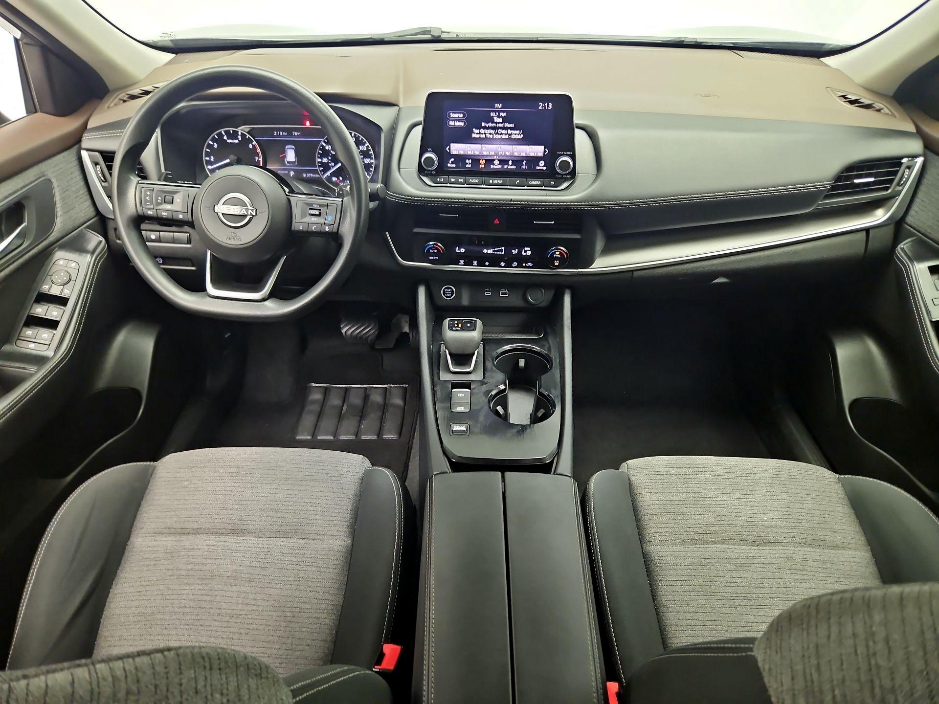 Thumbnail: 2023 Nissan Rogue - 9