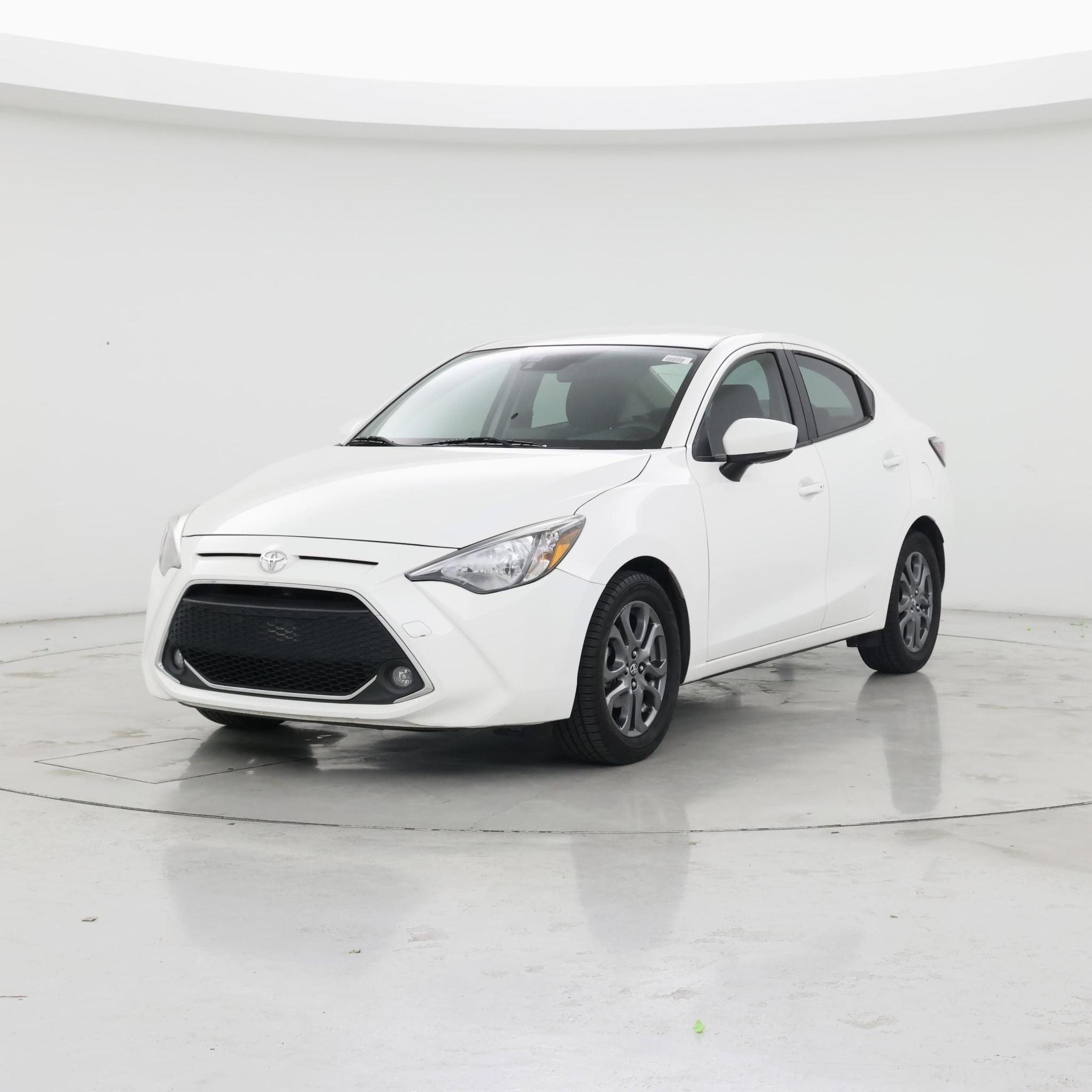 Thumbnail: 2019 Toyota Yaris - 4