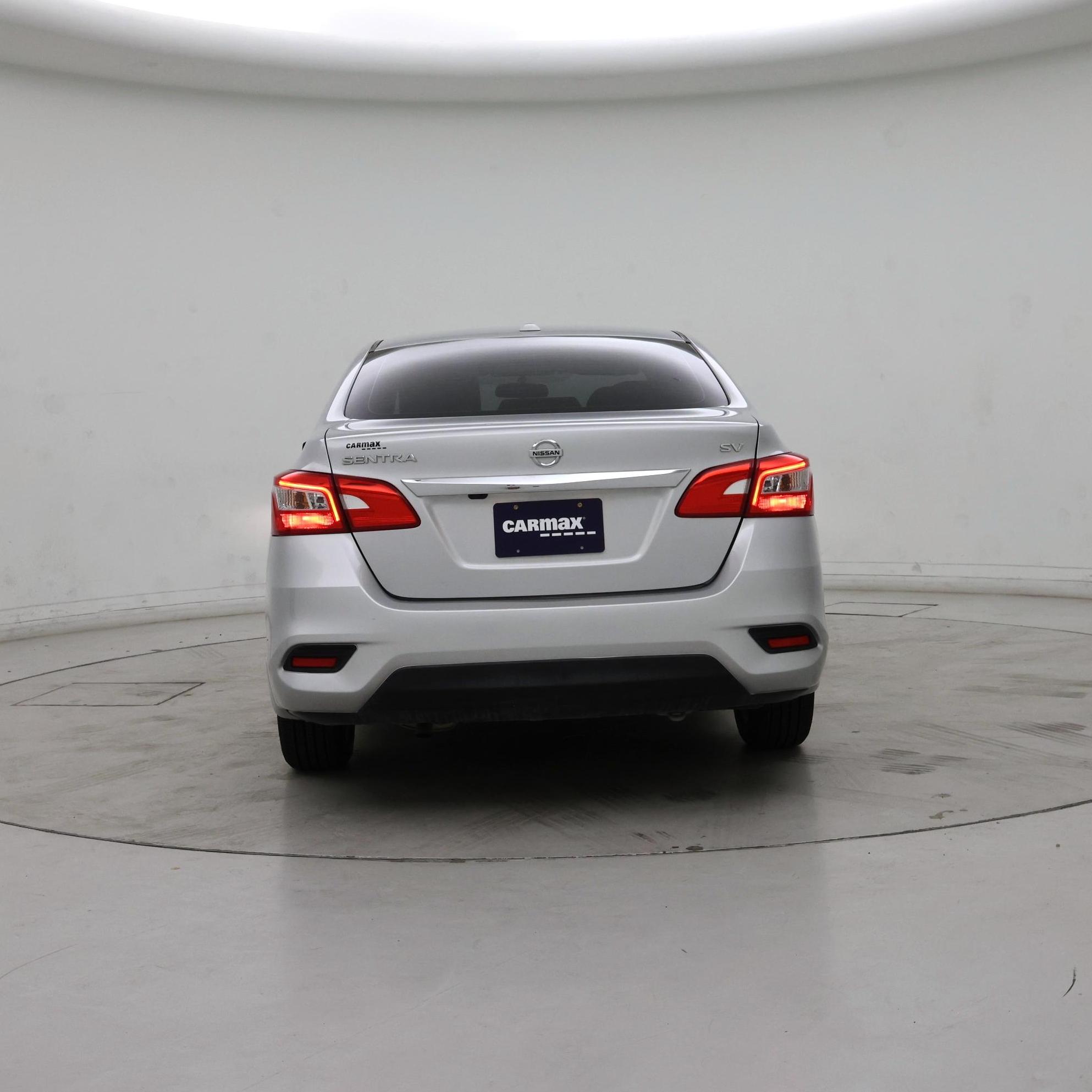 Thumbnail: 2019 Nissan Sentra - 6