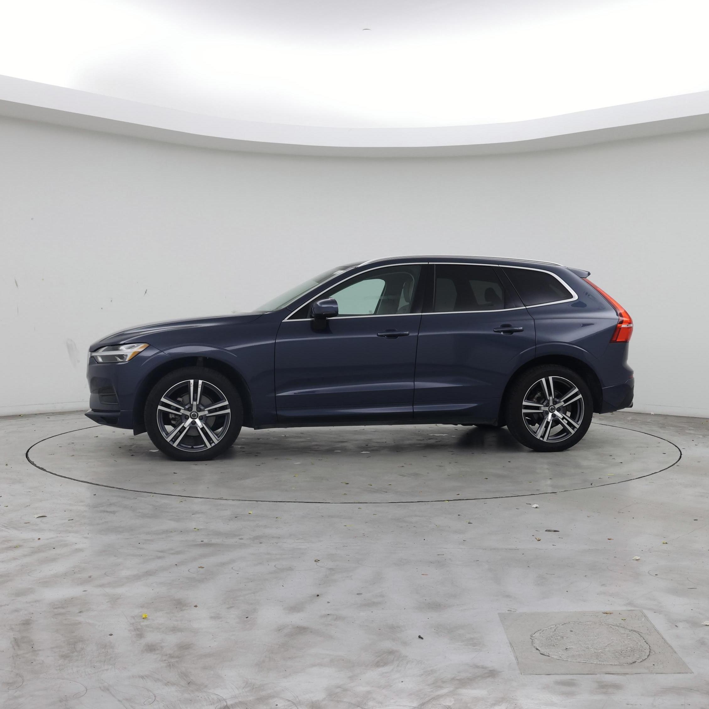Thumbnail: 2020 Volvo XC60 - 3