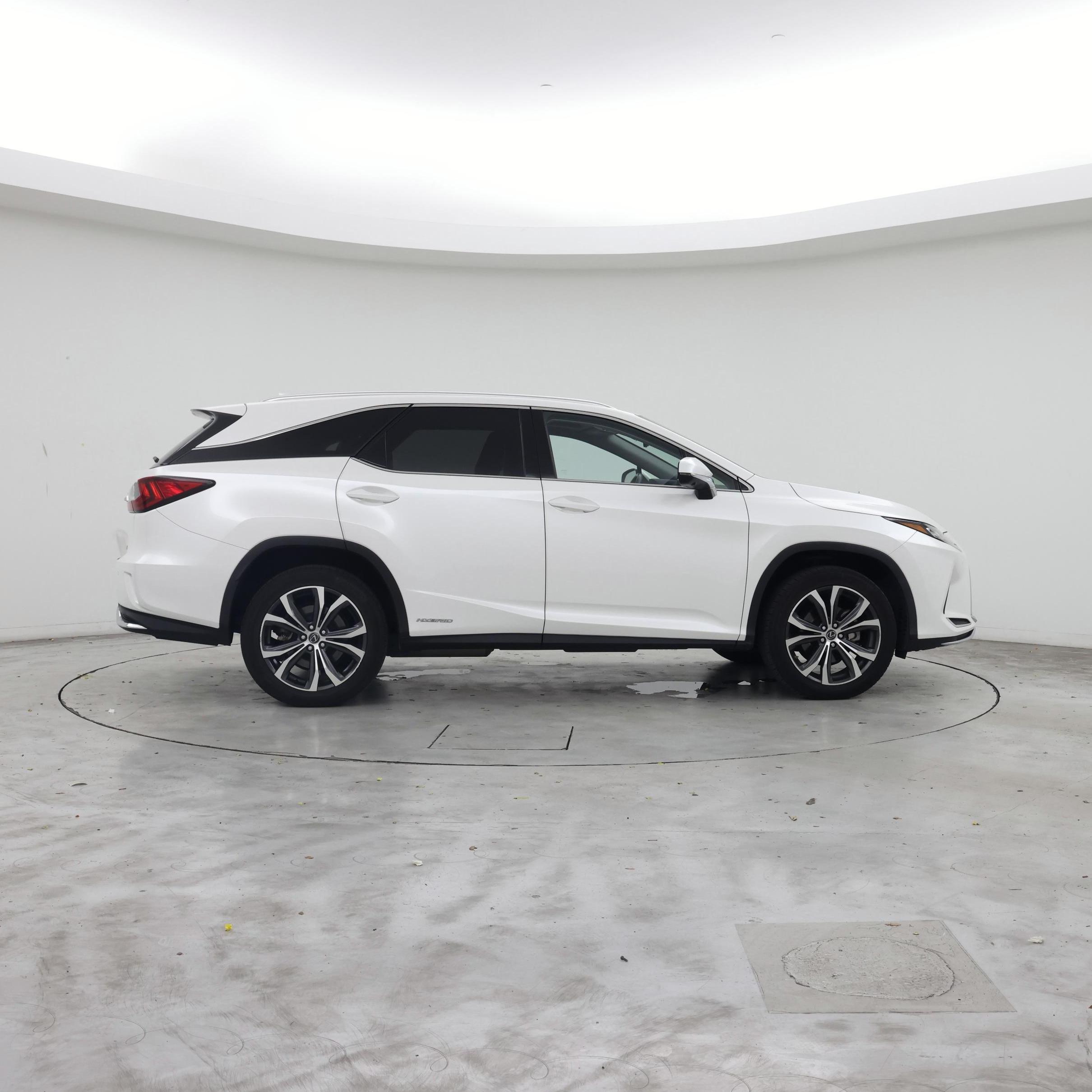 Thumbnail: 2020 Lexus RX - 7