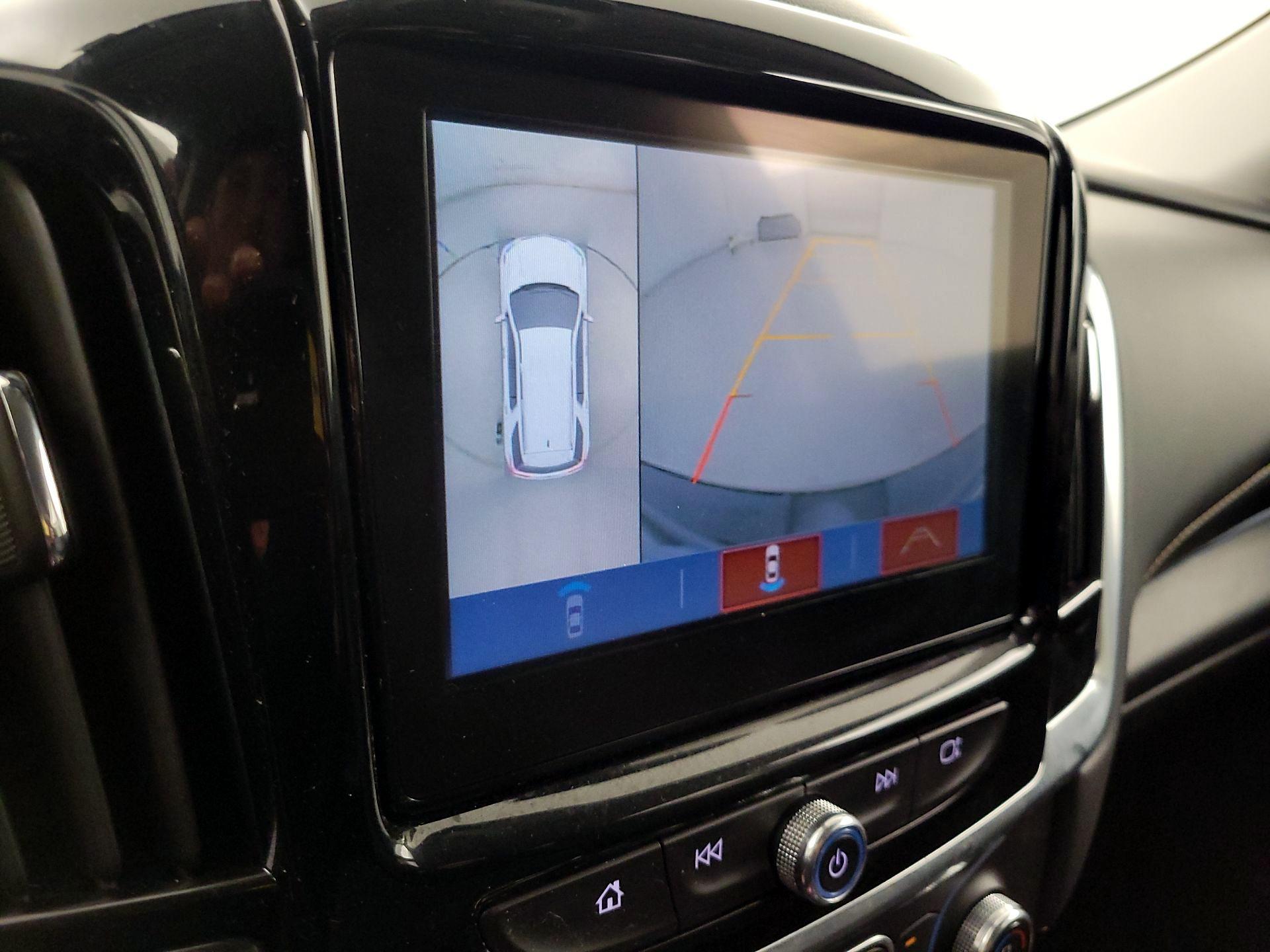 Thumbnail: 2019 Chevrolet Traverse - 15