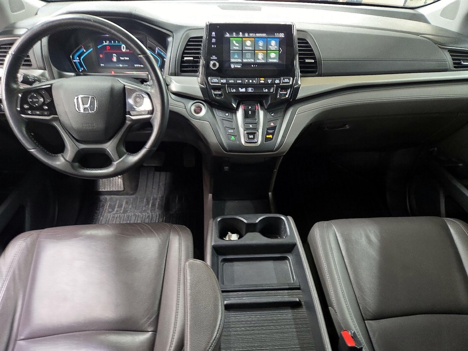 Apple CarPlay® & Android Auto™