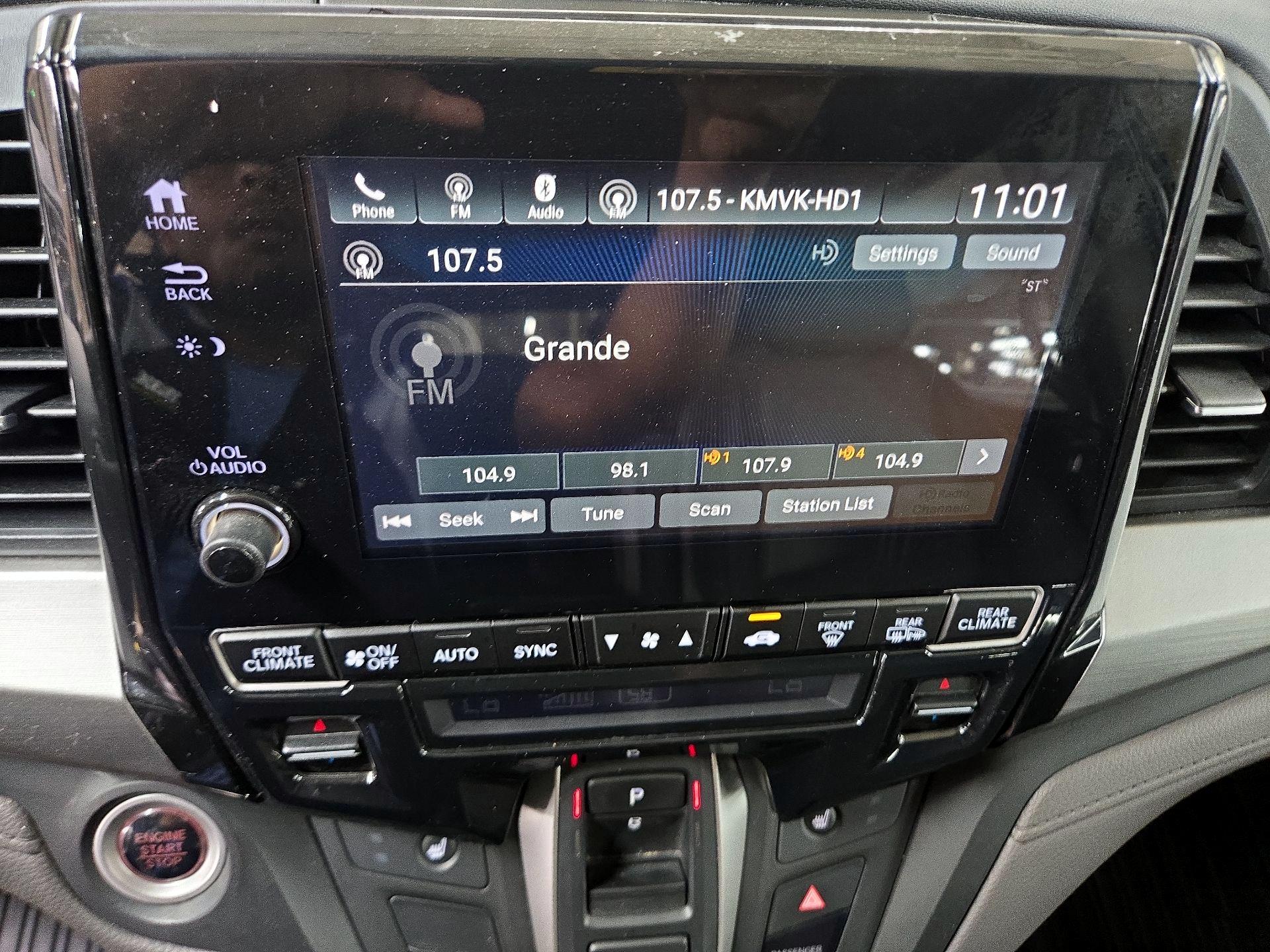 Thumbnail: 2019 Honda Odyssey - 15