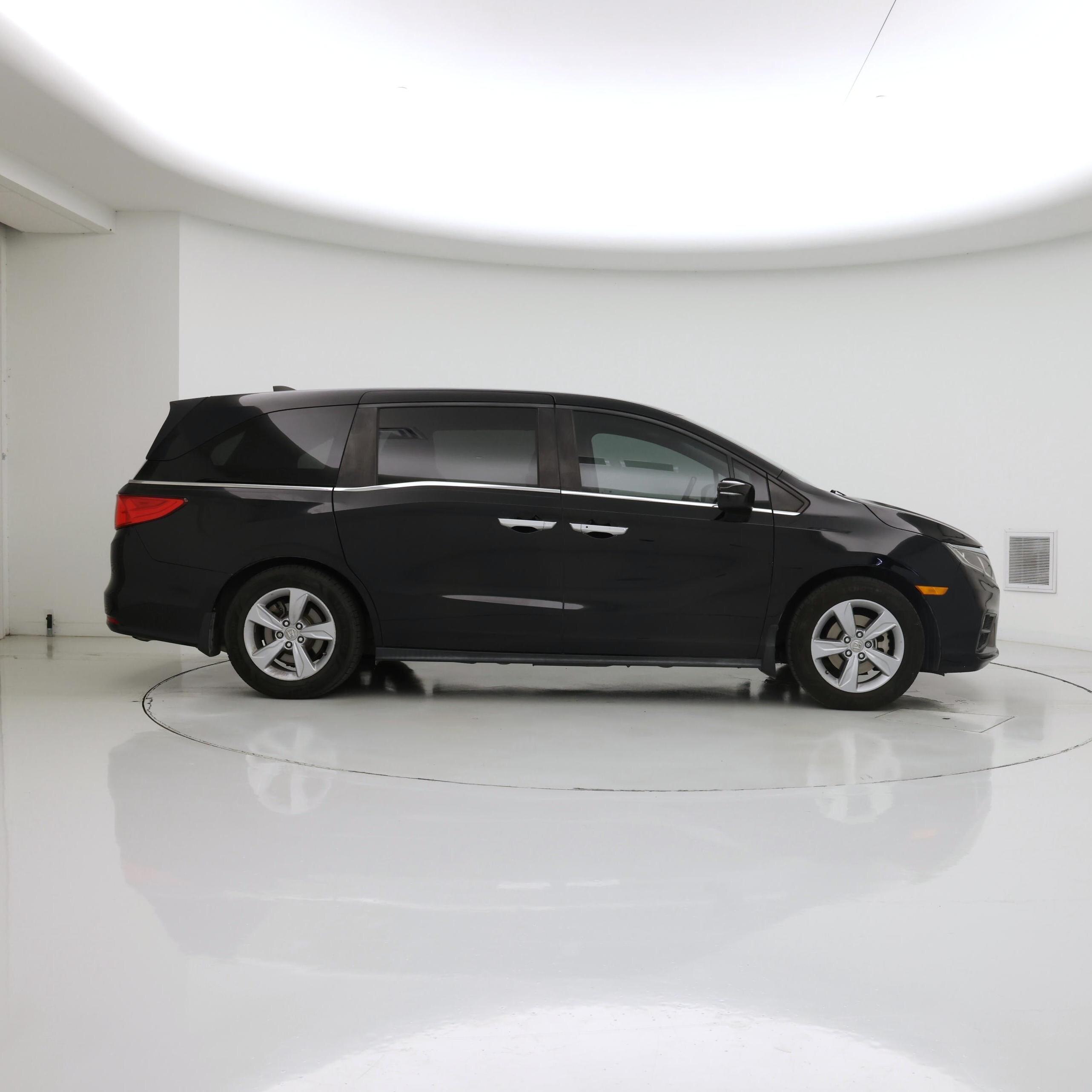 Thumbnail: 2019 Honda Odyssey - 7