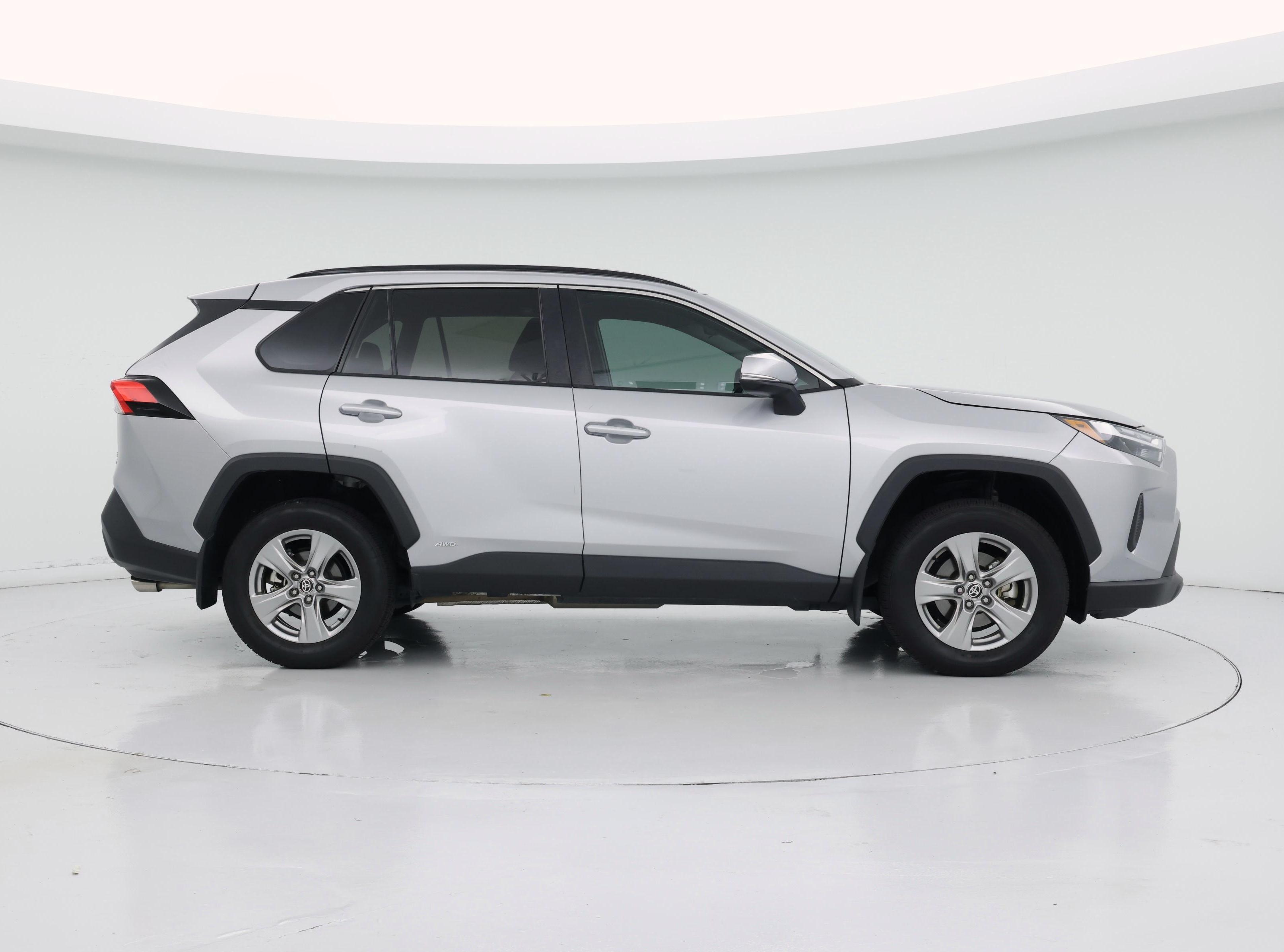 Thumbnail: 2024 Toyota RAV4 - 7