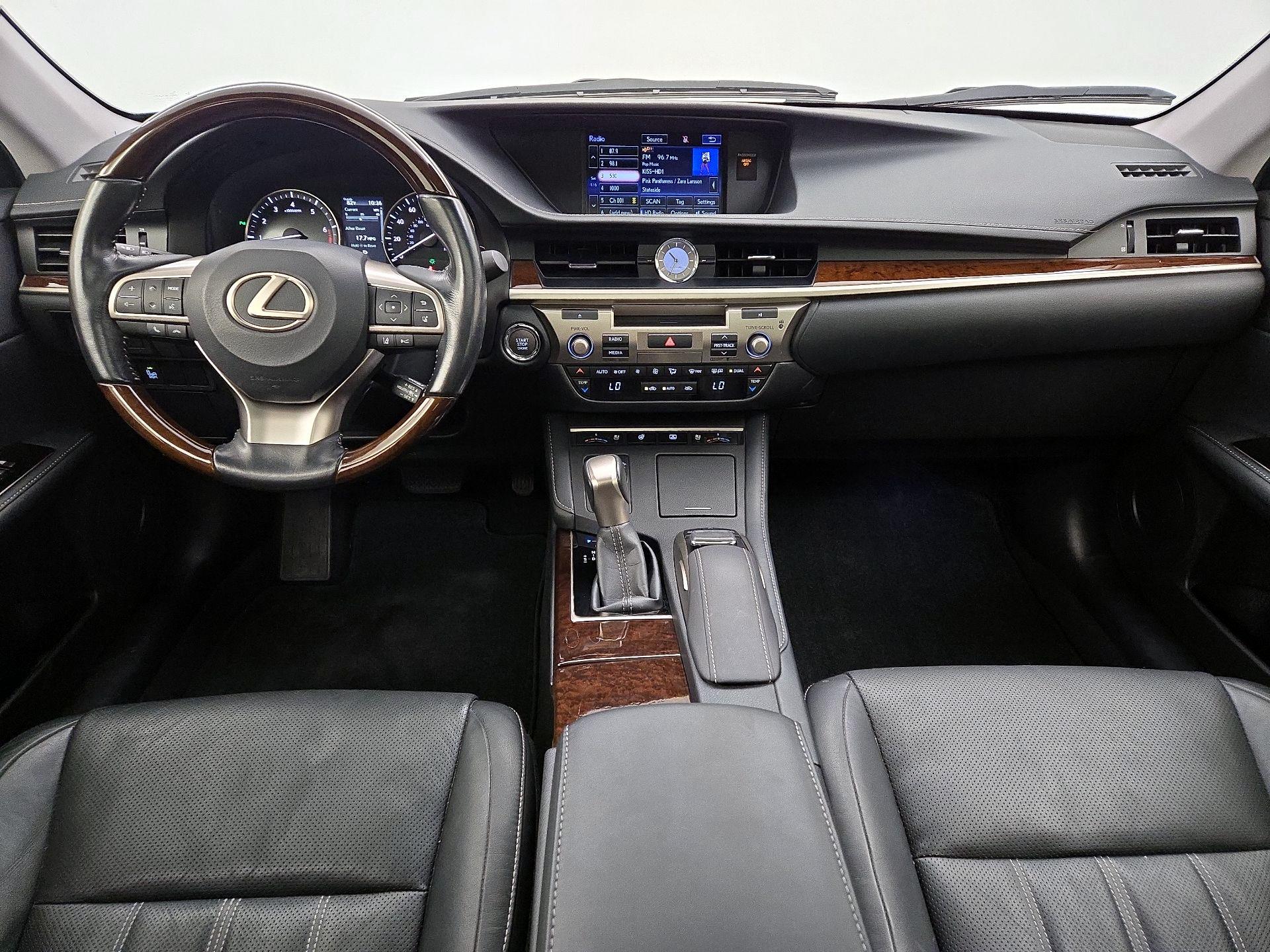 Thumbnail: 2016 Lexus ES - 9