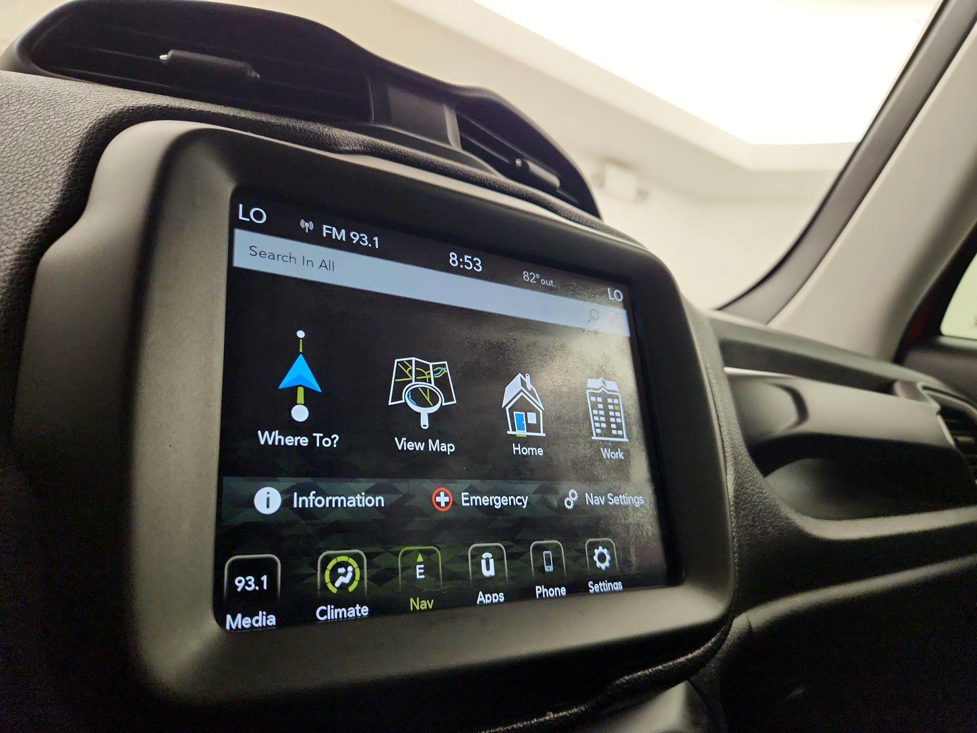 Thumbnail: 2020 Jeep Renegade - 14