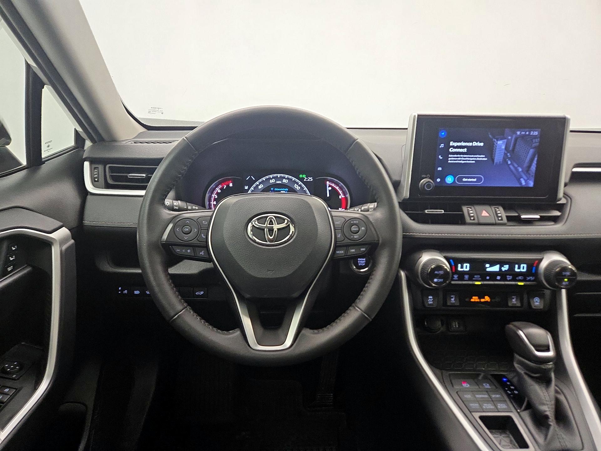 Thumbnail: 2024 Toyota RAV4 - 10