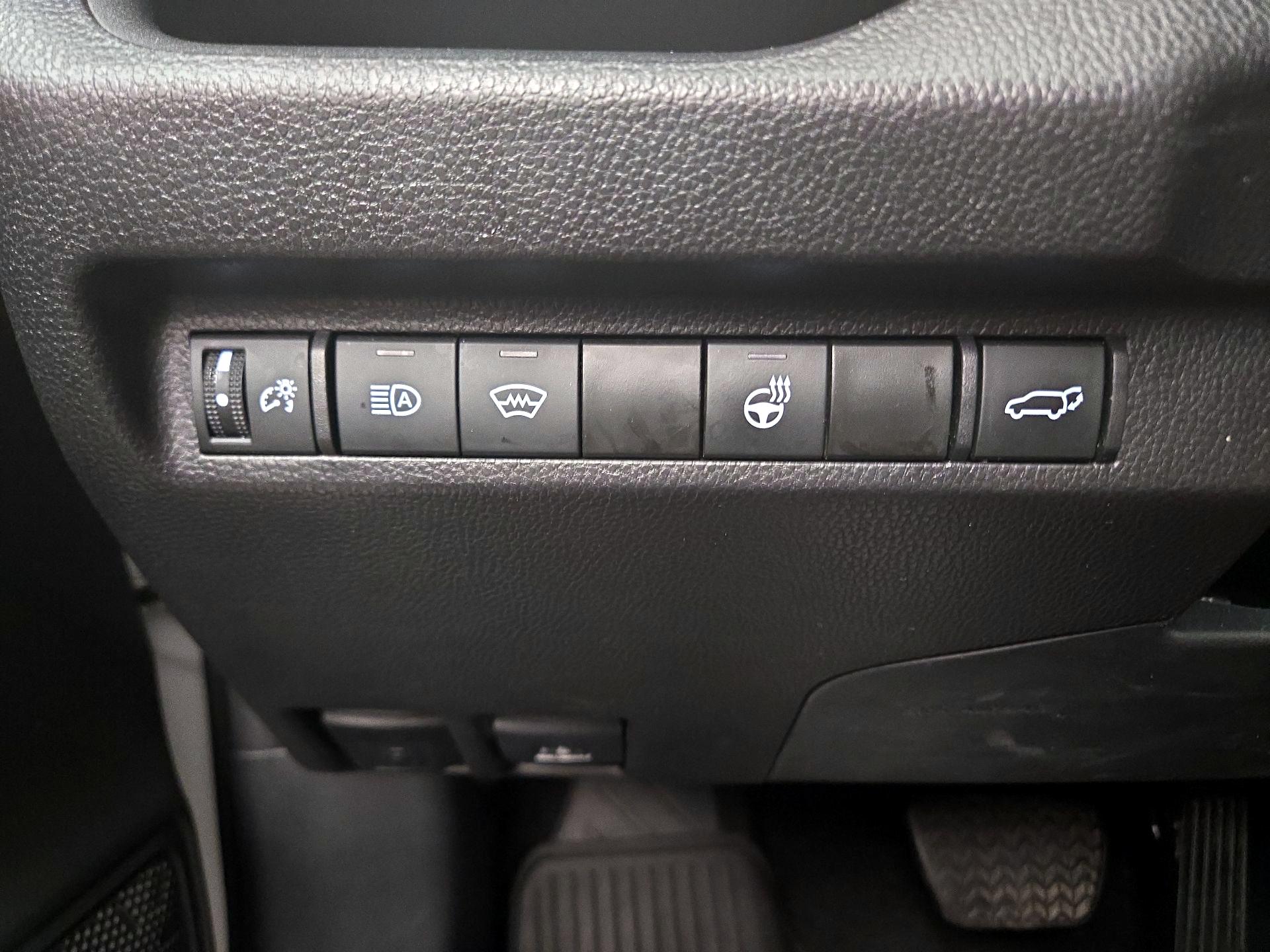 Thumbnail: 2024 Toyota RAV4 - 13
