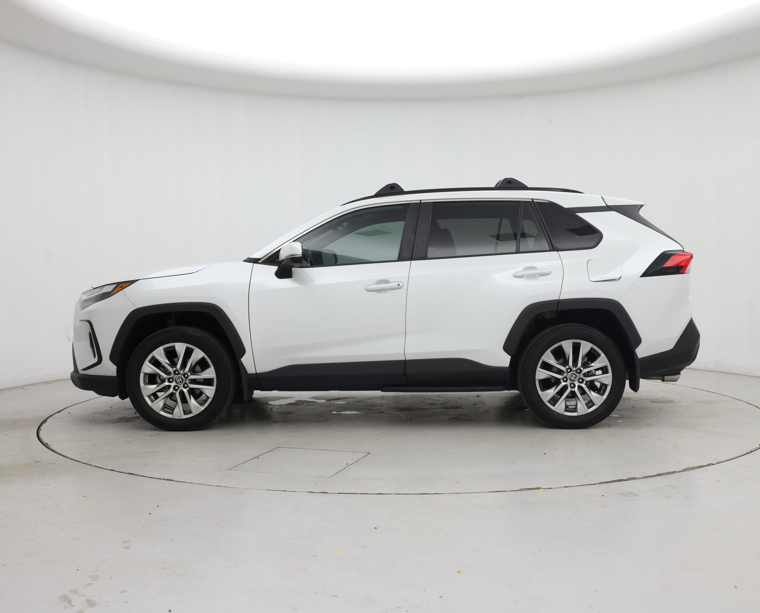 Thumbnail: 2024 Toyota RAV4 - 3