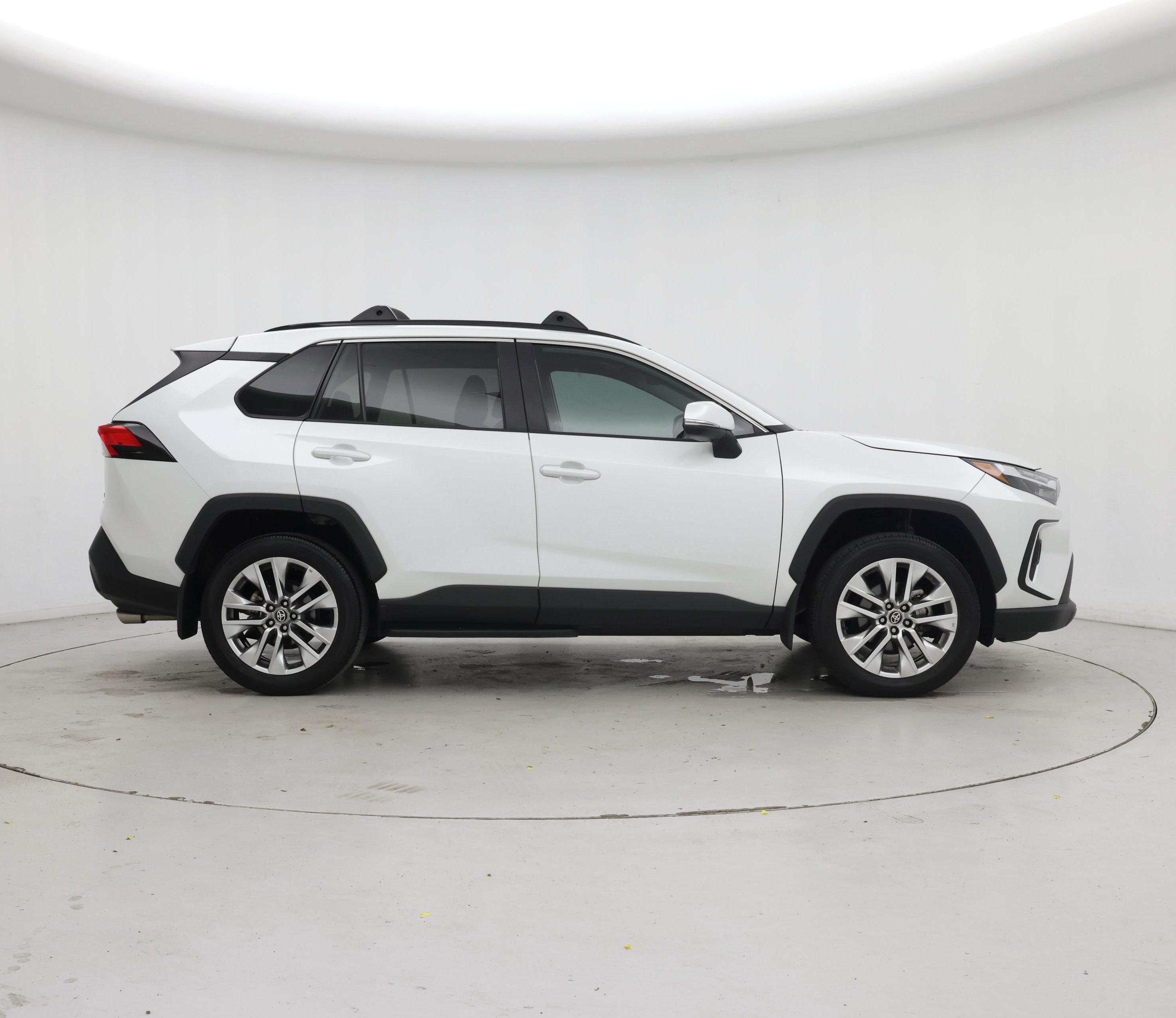 Thumbnail: 2024 Toyota RAV4 - 7