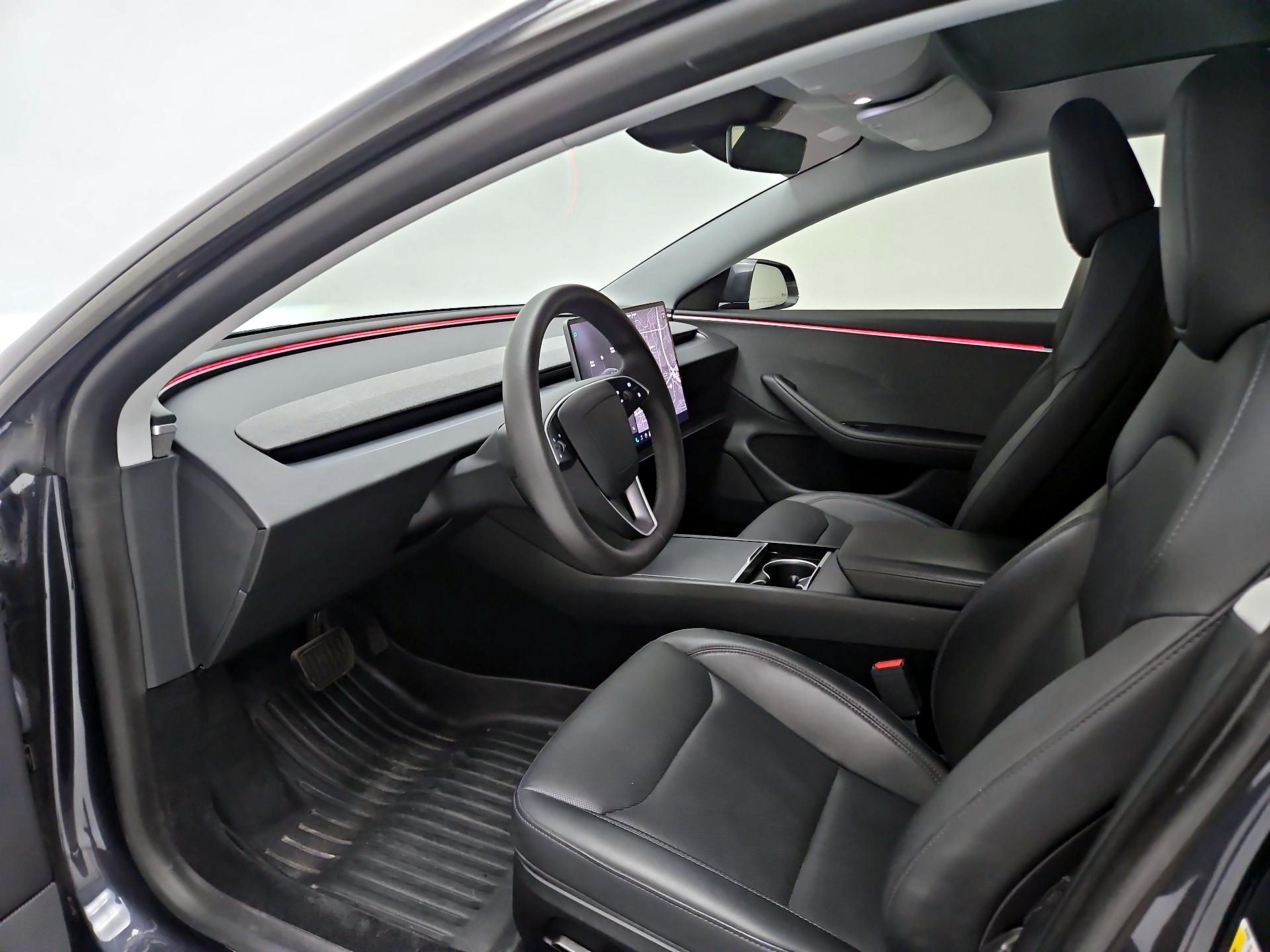 Thumbnail: 2024 Tesla Model 3 - 11