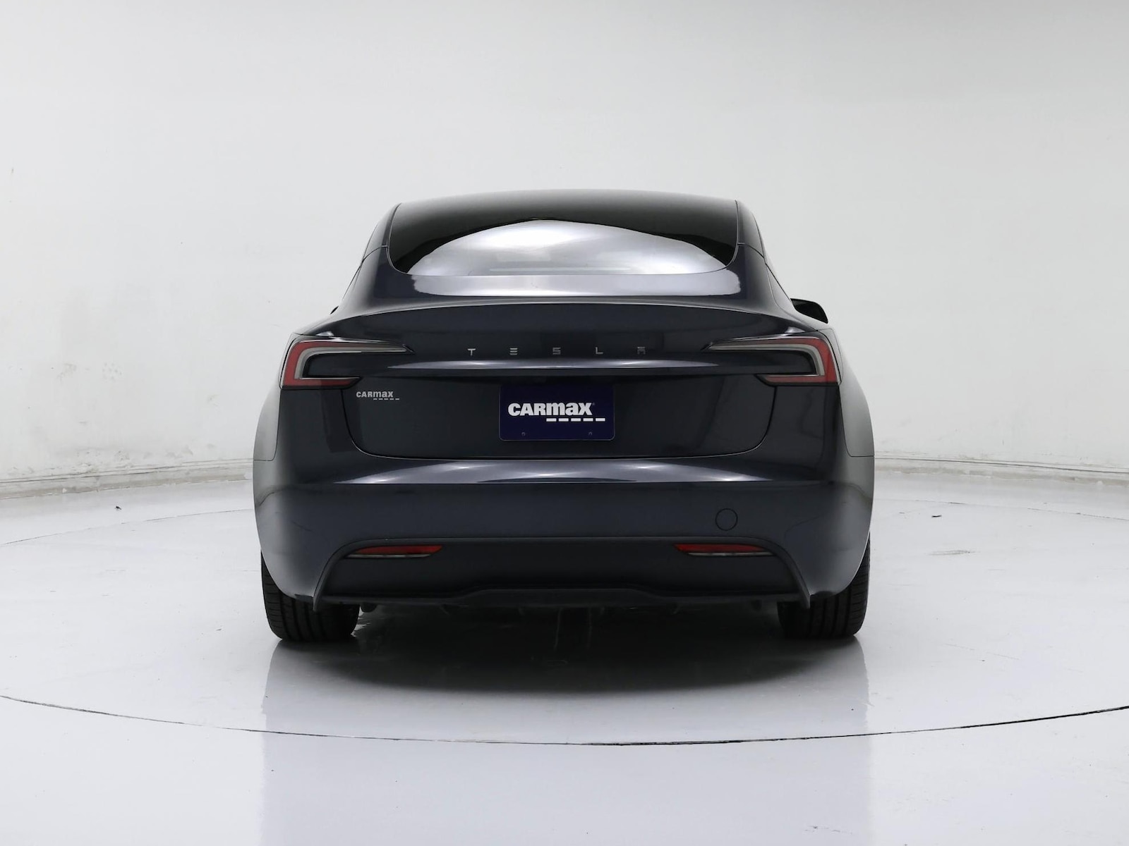 2024 Tesla Model 3 - Photo 7