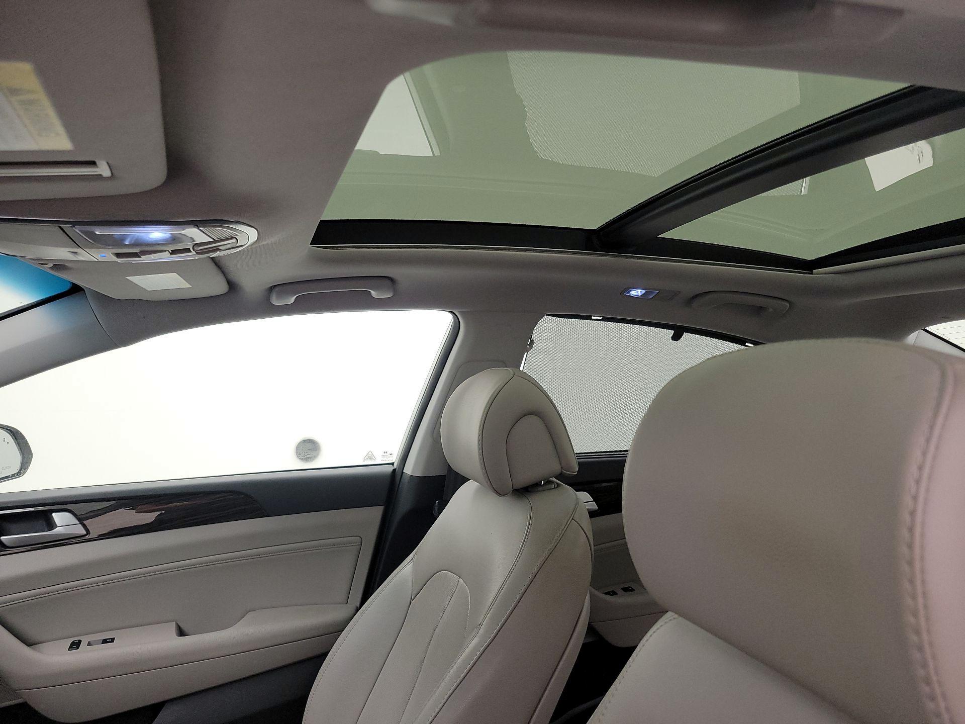 Thumbnail: 2016 Hyundai Sonata - 20