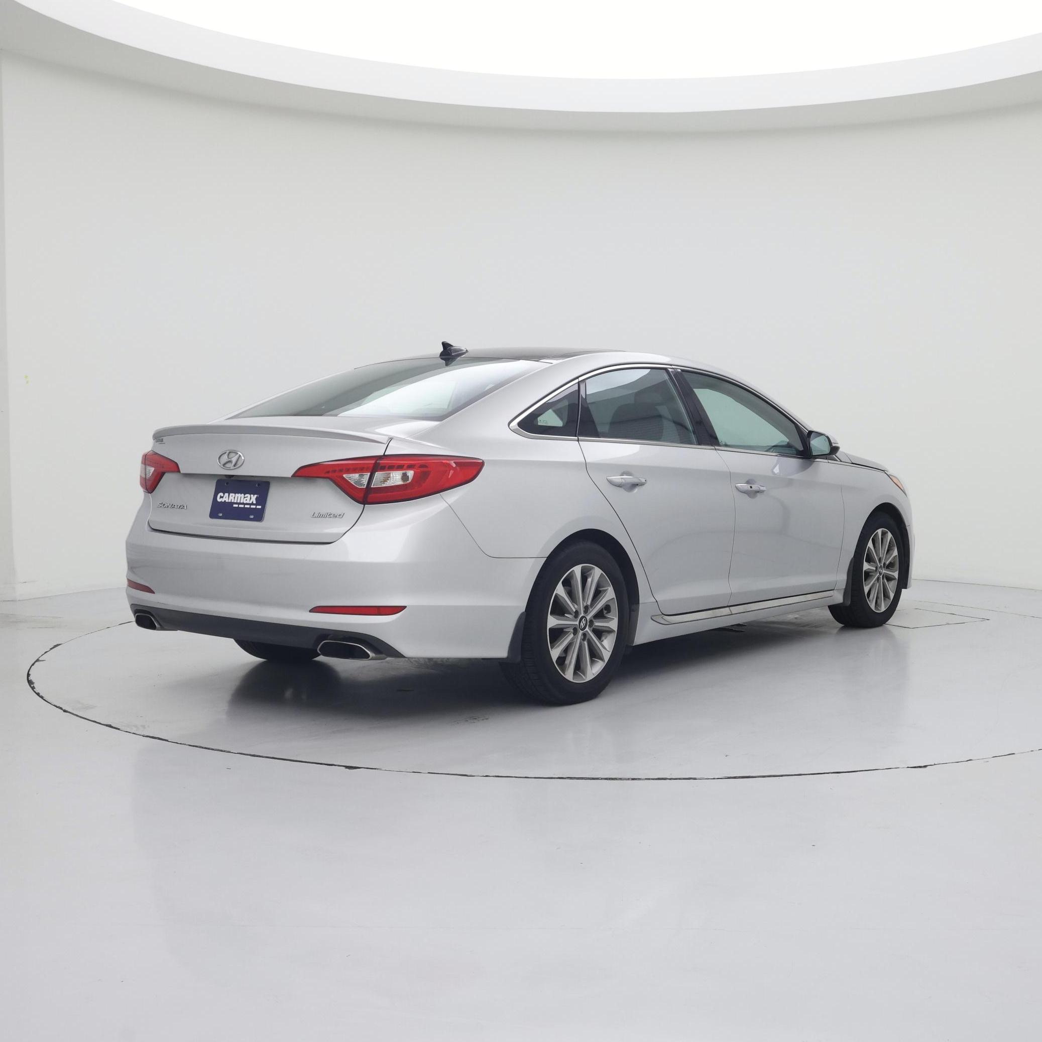 Thumbnail: 2016 Hyundai Sonata - 8