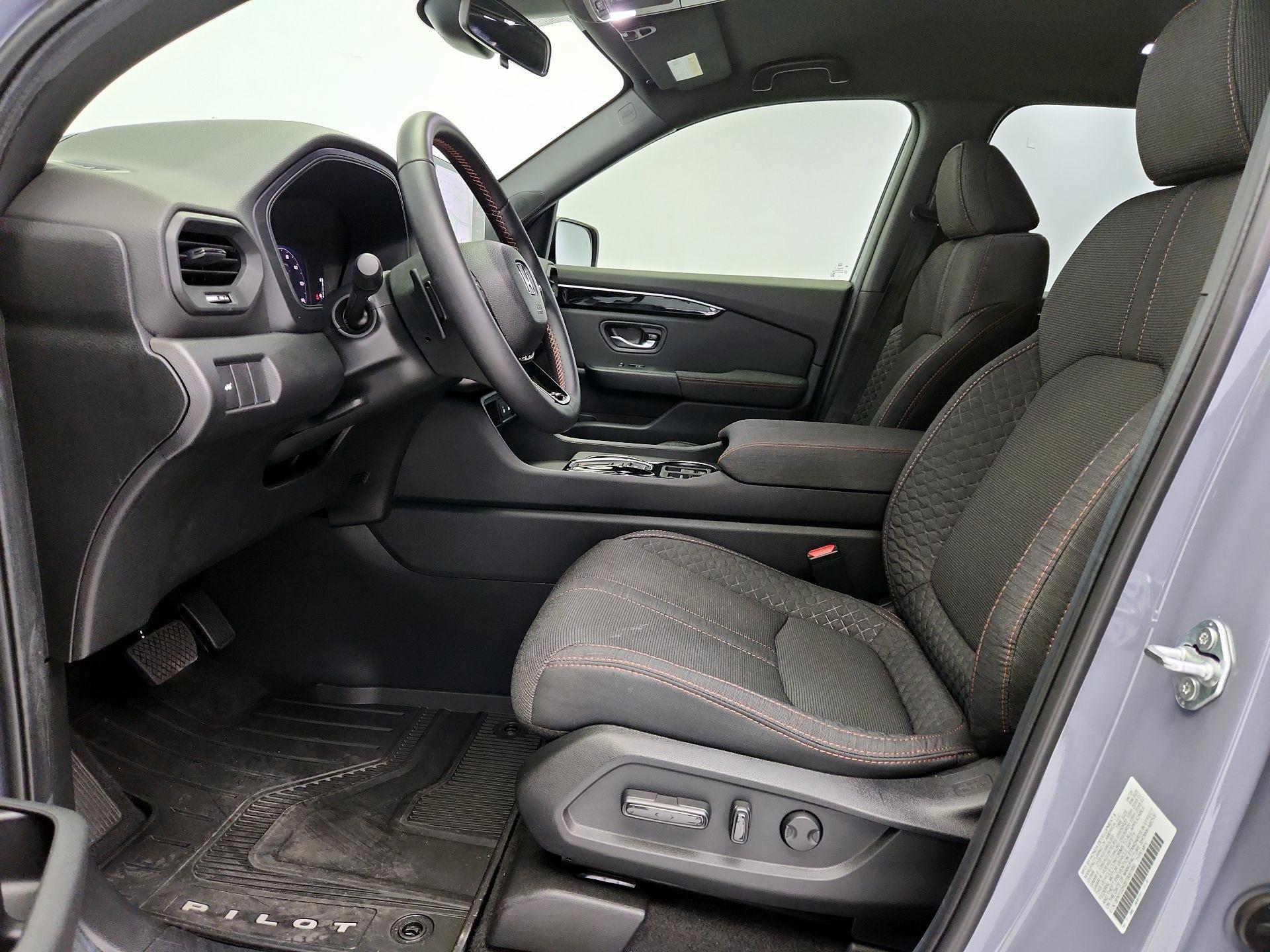 Thumbnail: 2026 Honda Pilot - 11