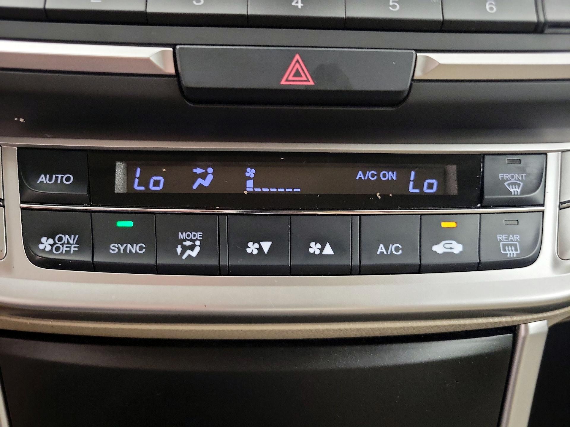 Thumbnail: 2014 Honda Accord - 15