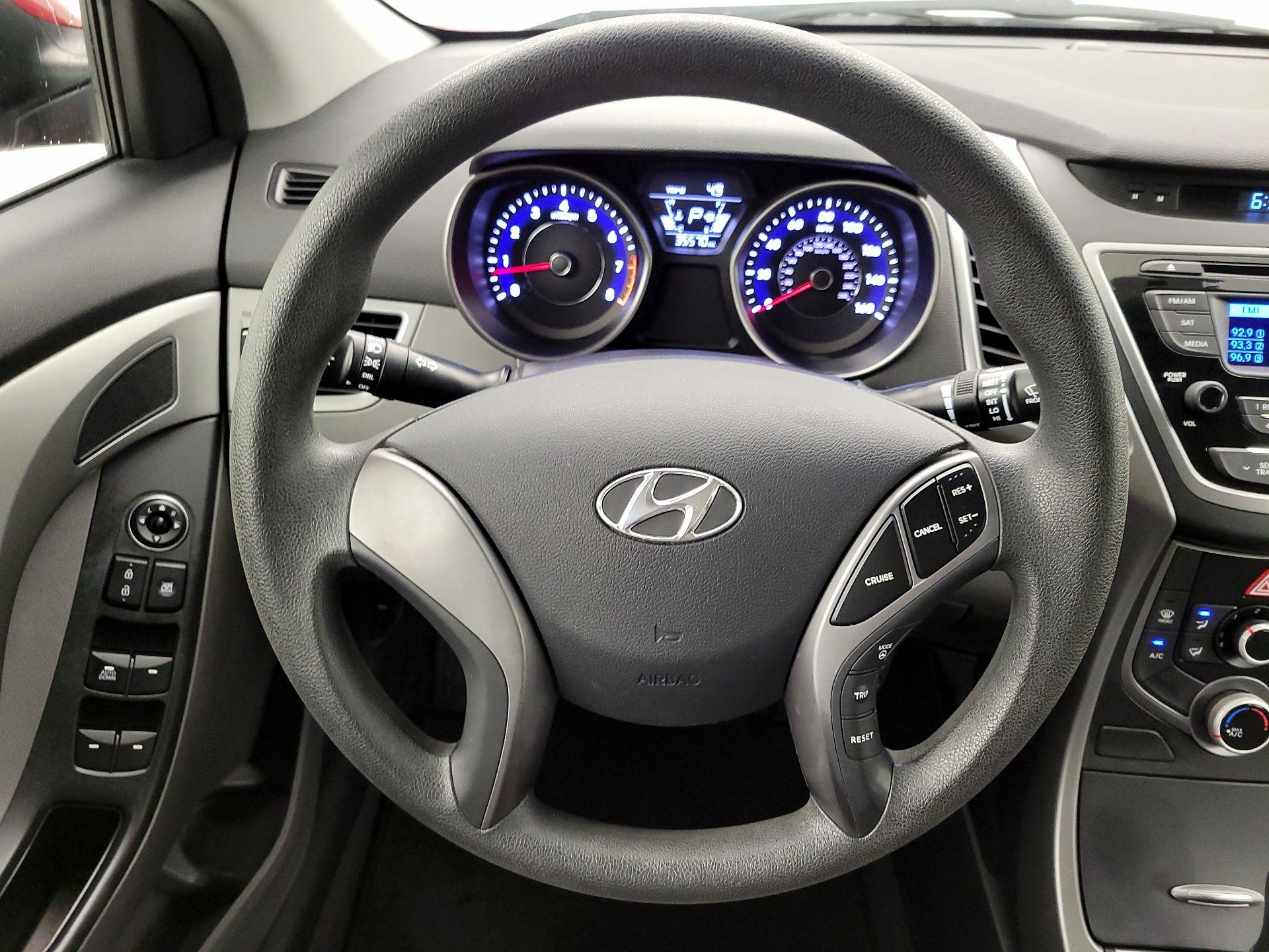 Thumbnail: 2014 Hyundai Elantra - 10