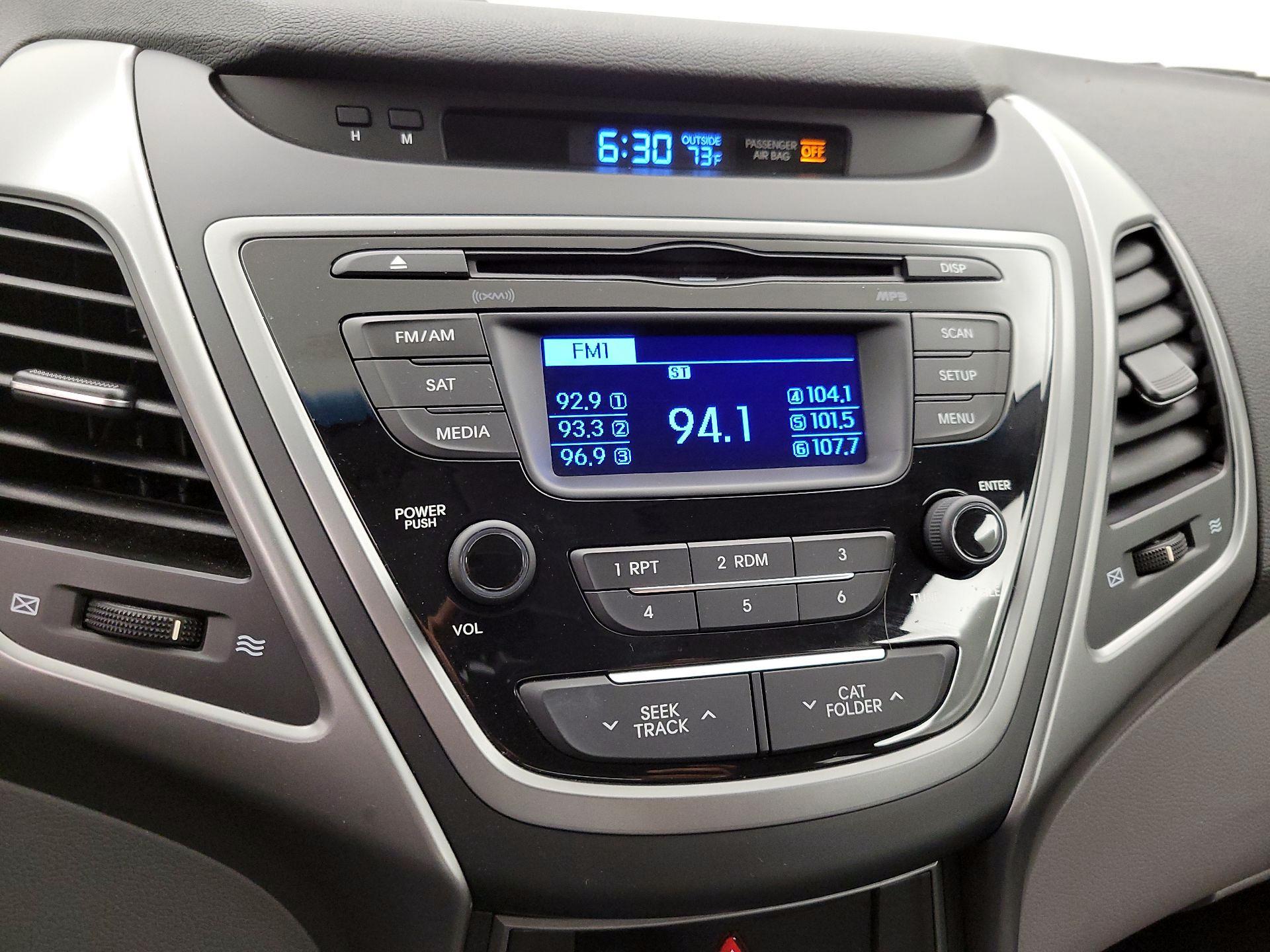 Thumbnail: 2014 Hyundai Elantra - 14