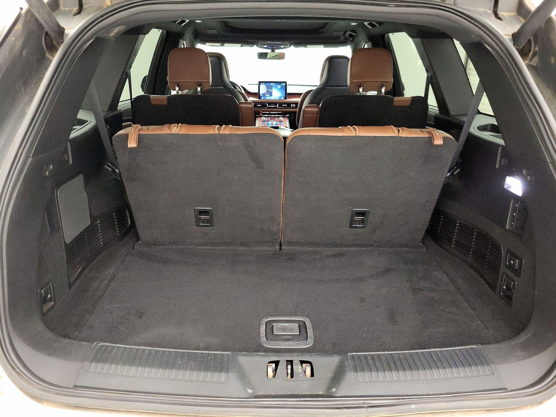 Thumbnail: 2020 Lincoln Aviator - 20