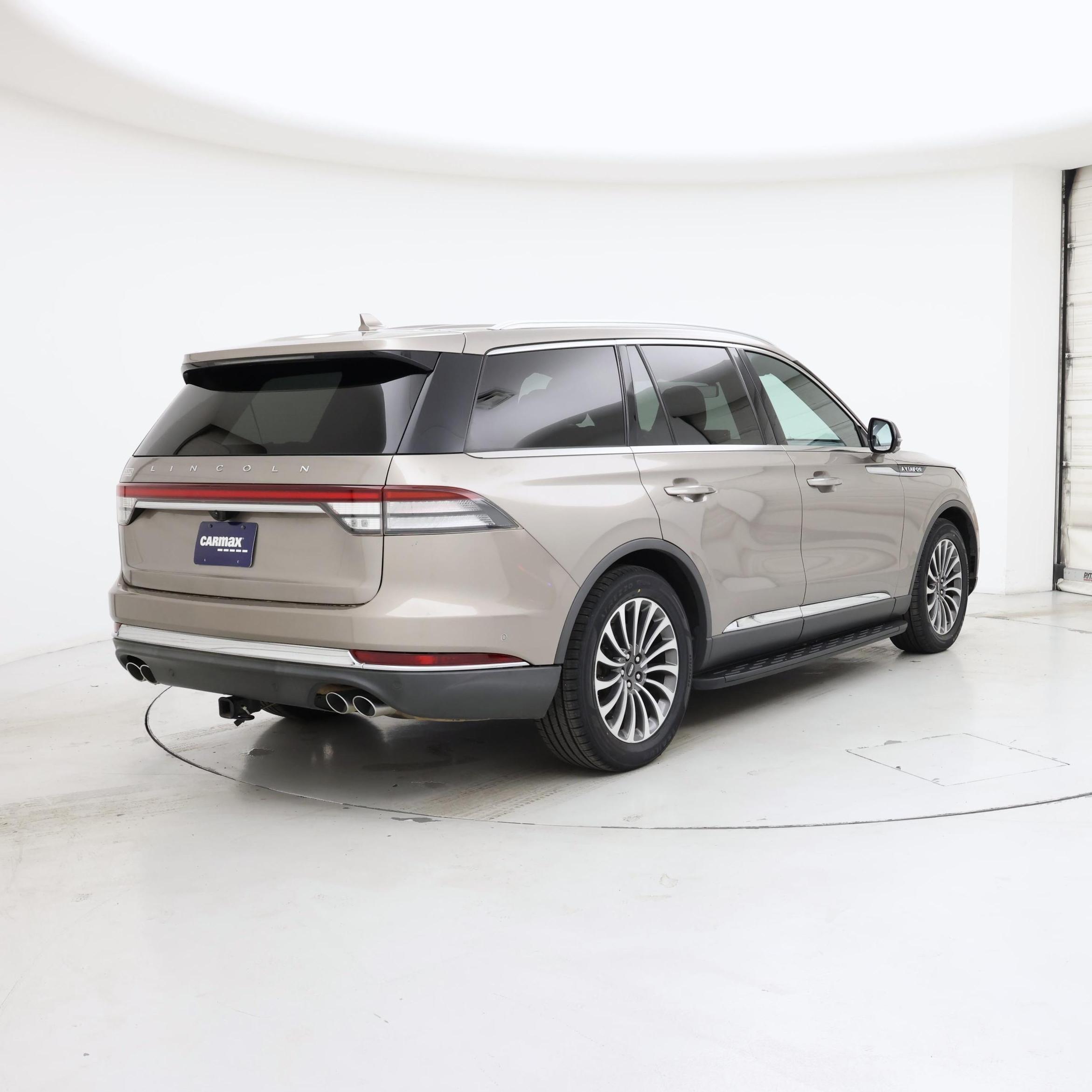 Thumbnail: 2020 Lincoln Aviator - 8