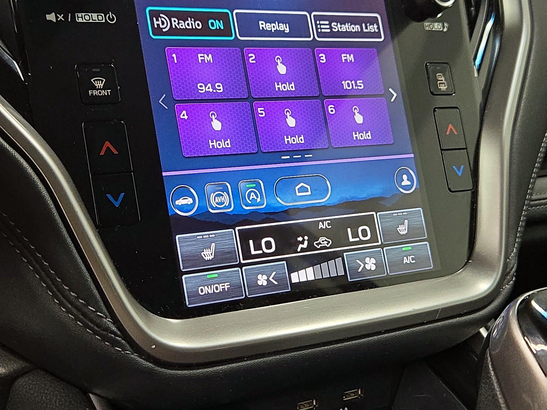 Thumbnail: 2021 Subaru Outback - 17