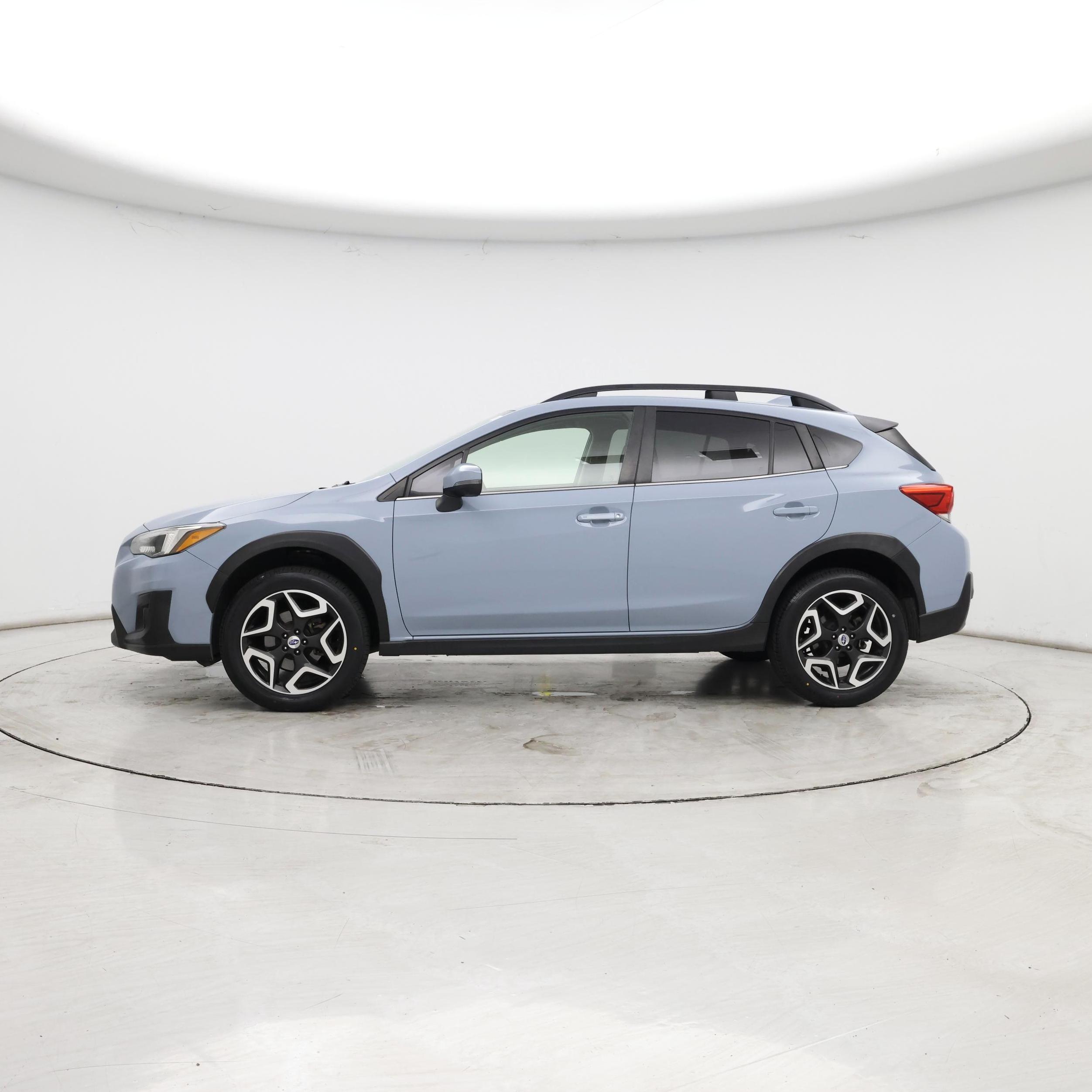 Thumbnail: 2018 Subaru Crosstrek - 3