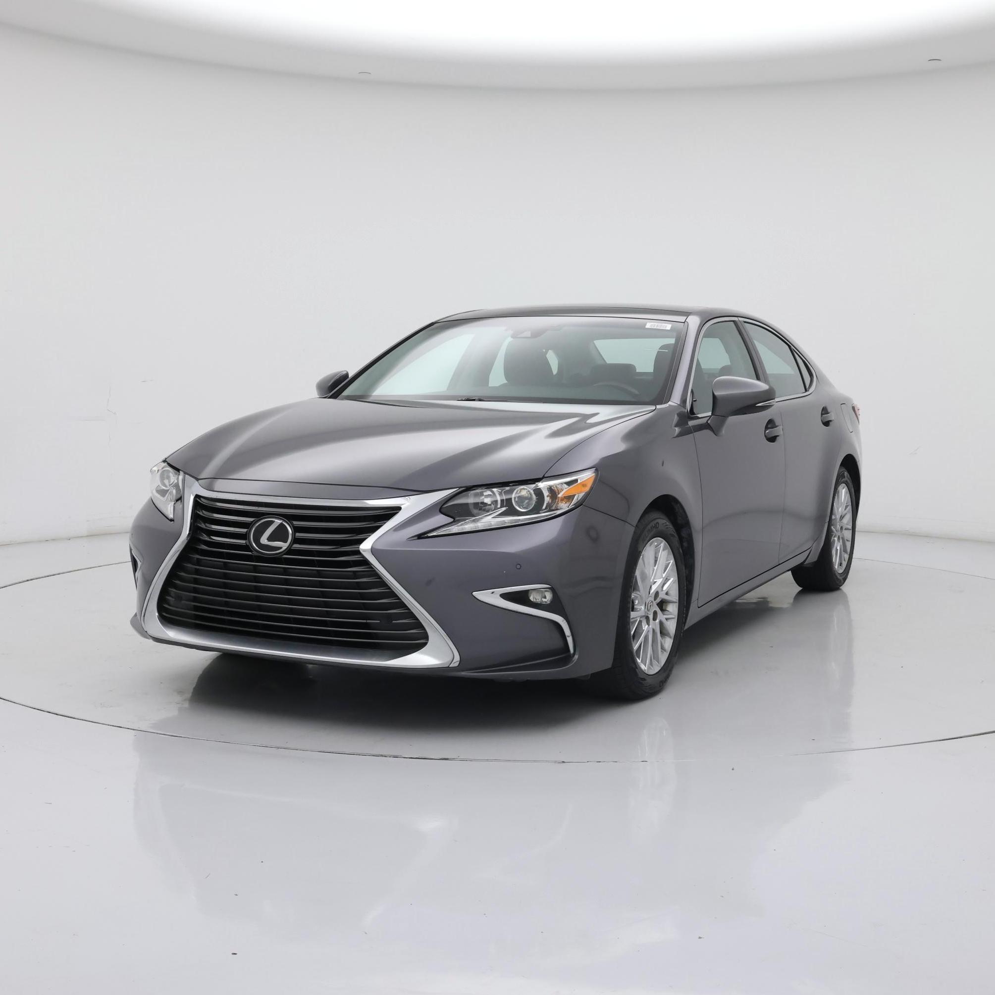 Thumbnail: 2017 Lexus ES - 4