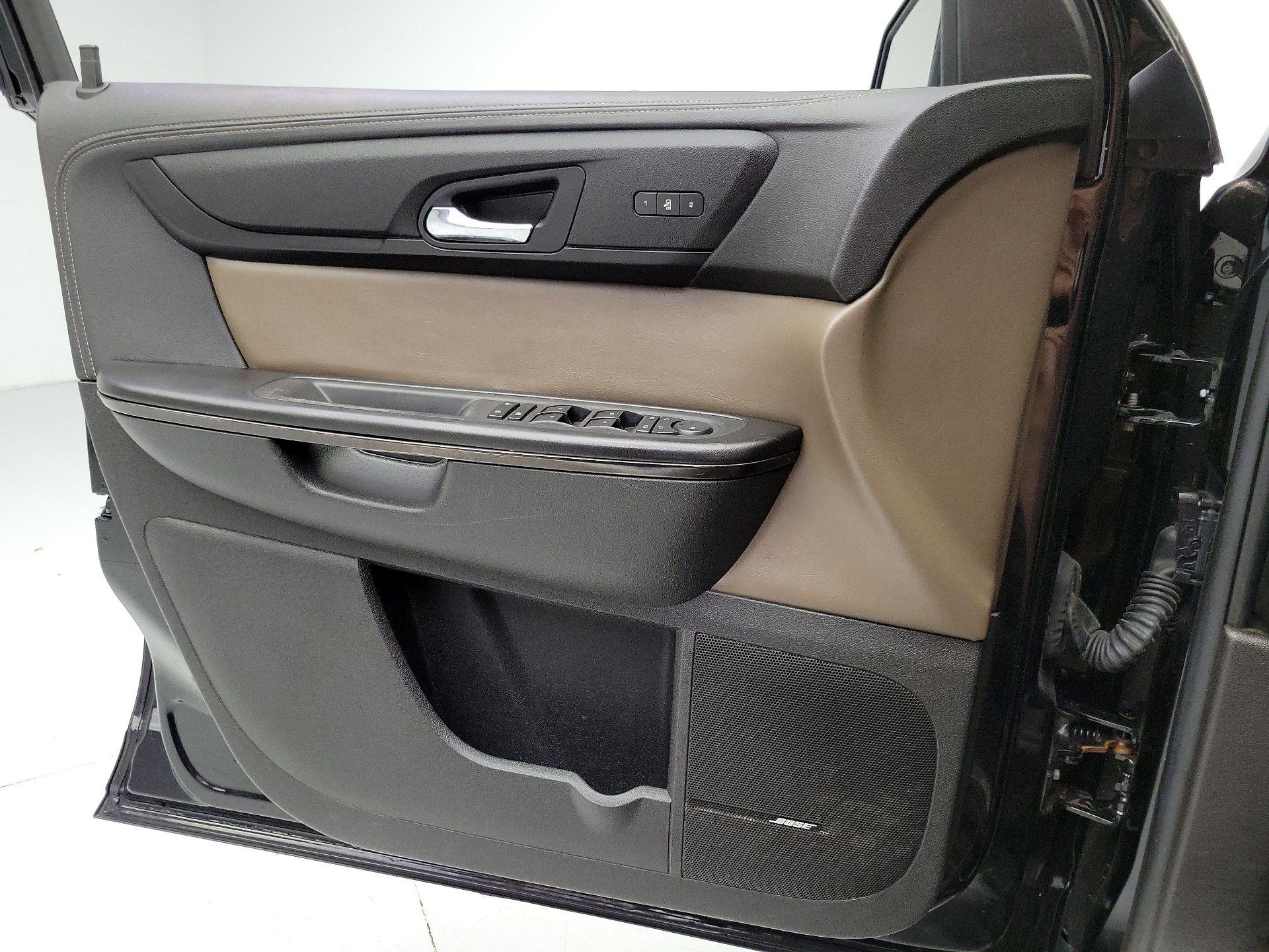 Thumbnail: 2017 GMC Acadia - 12