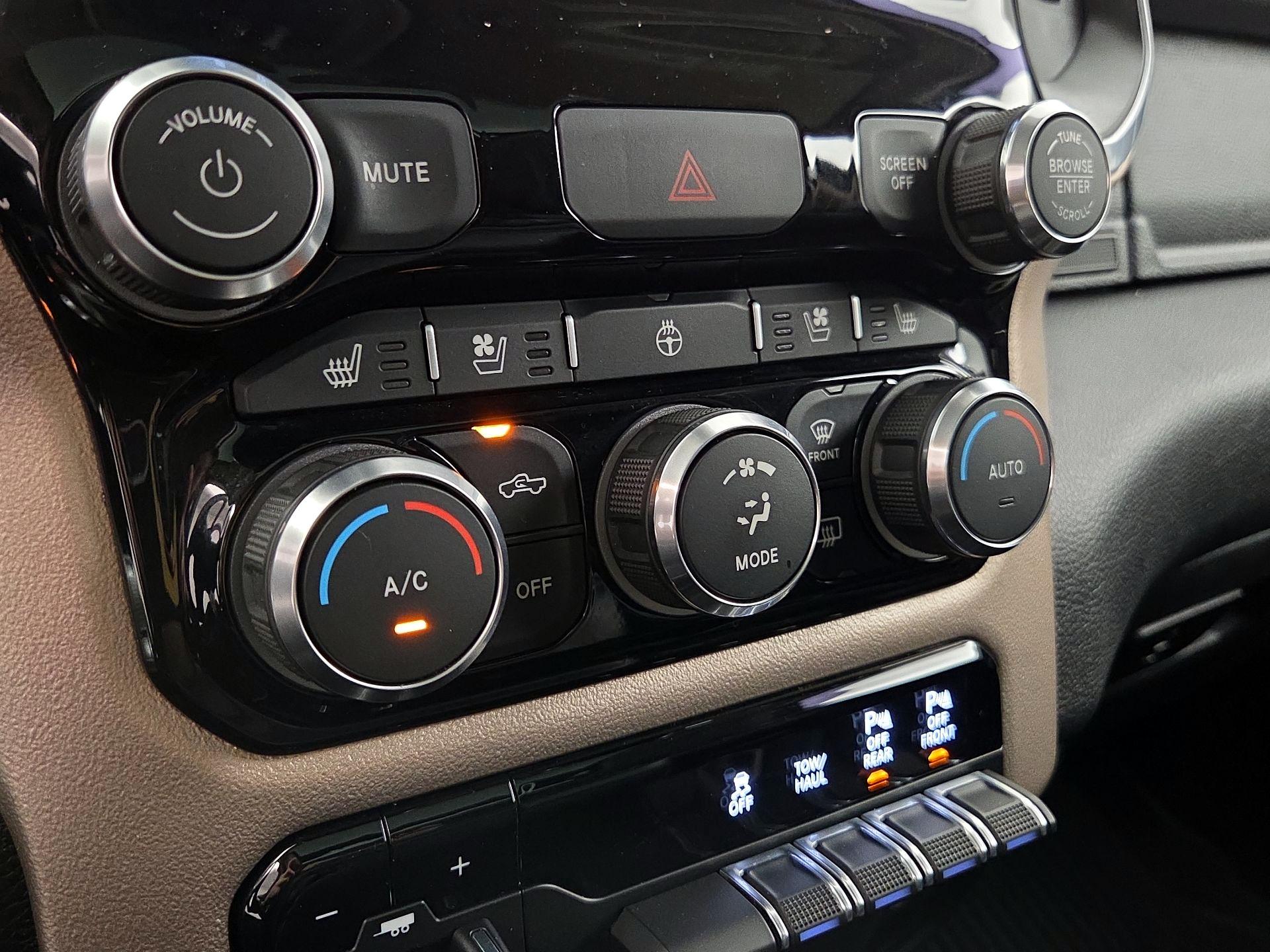 Thumbnail: 2019 RAM 1500 - 17