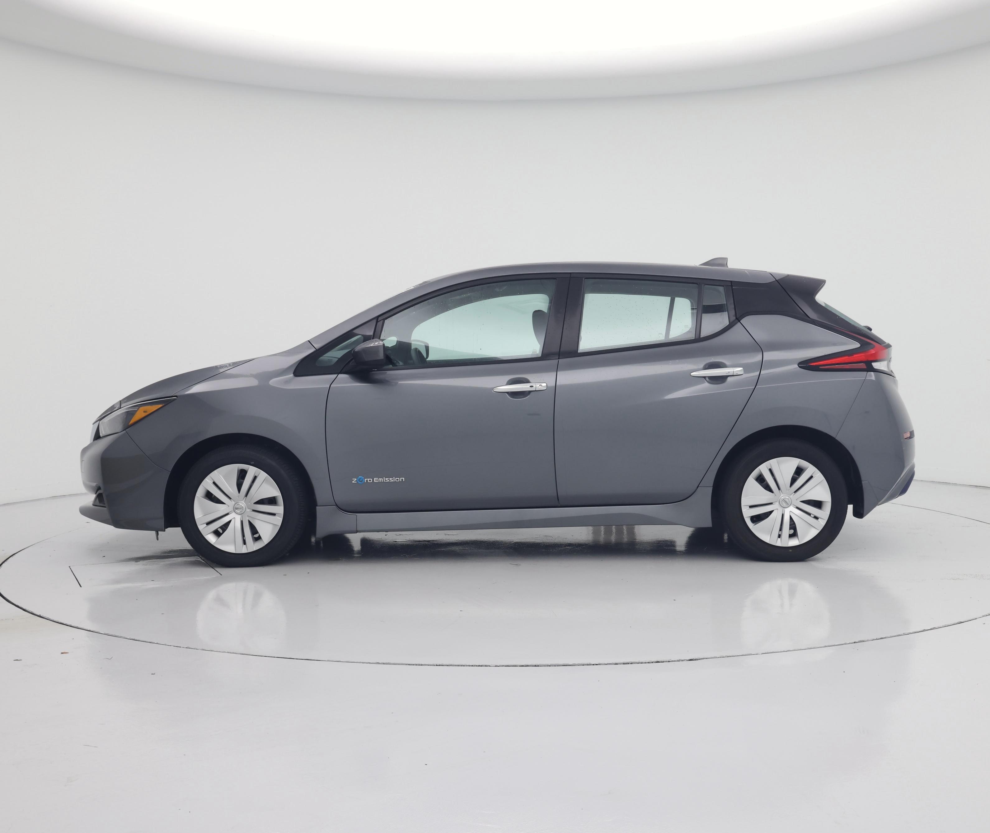Thumbnail: 2019 Nissan Leaf - 3