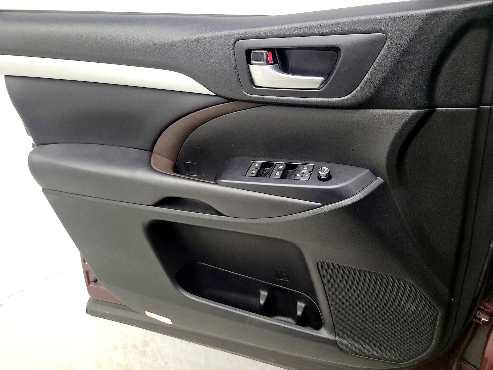 2018 Toyota Highlander XLE - Photo 13