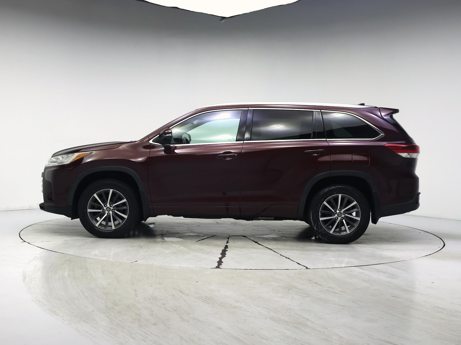 2018 Toyota Highlander XLE - Photo 4