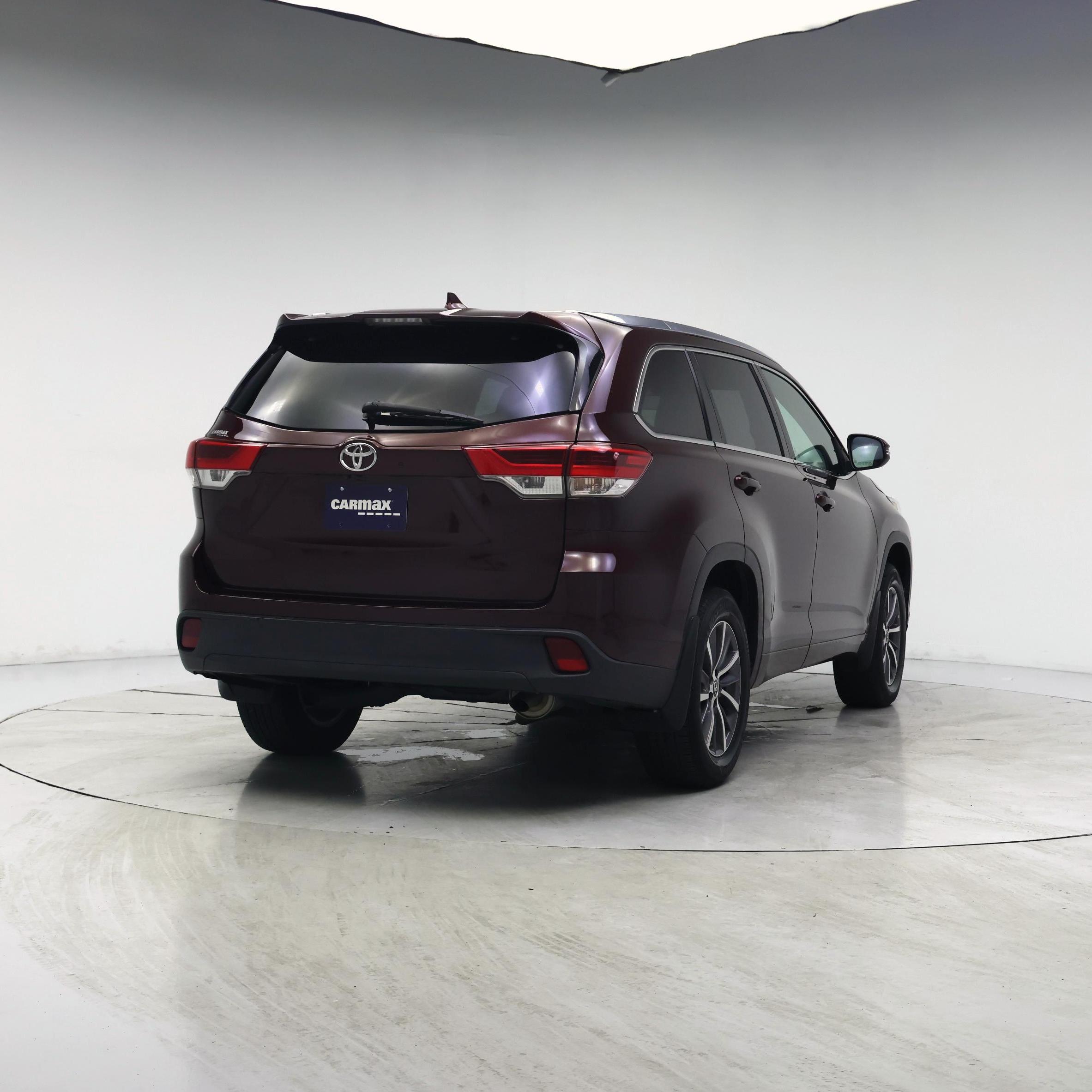 Thumbnail: 2018 Toyota Highlander - 8
