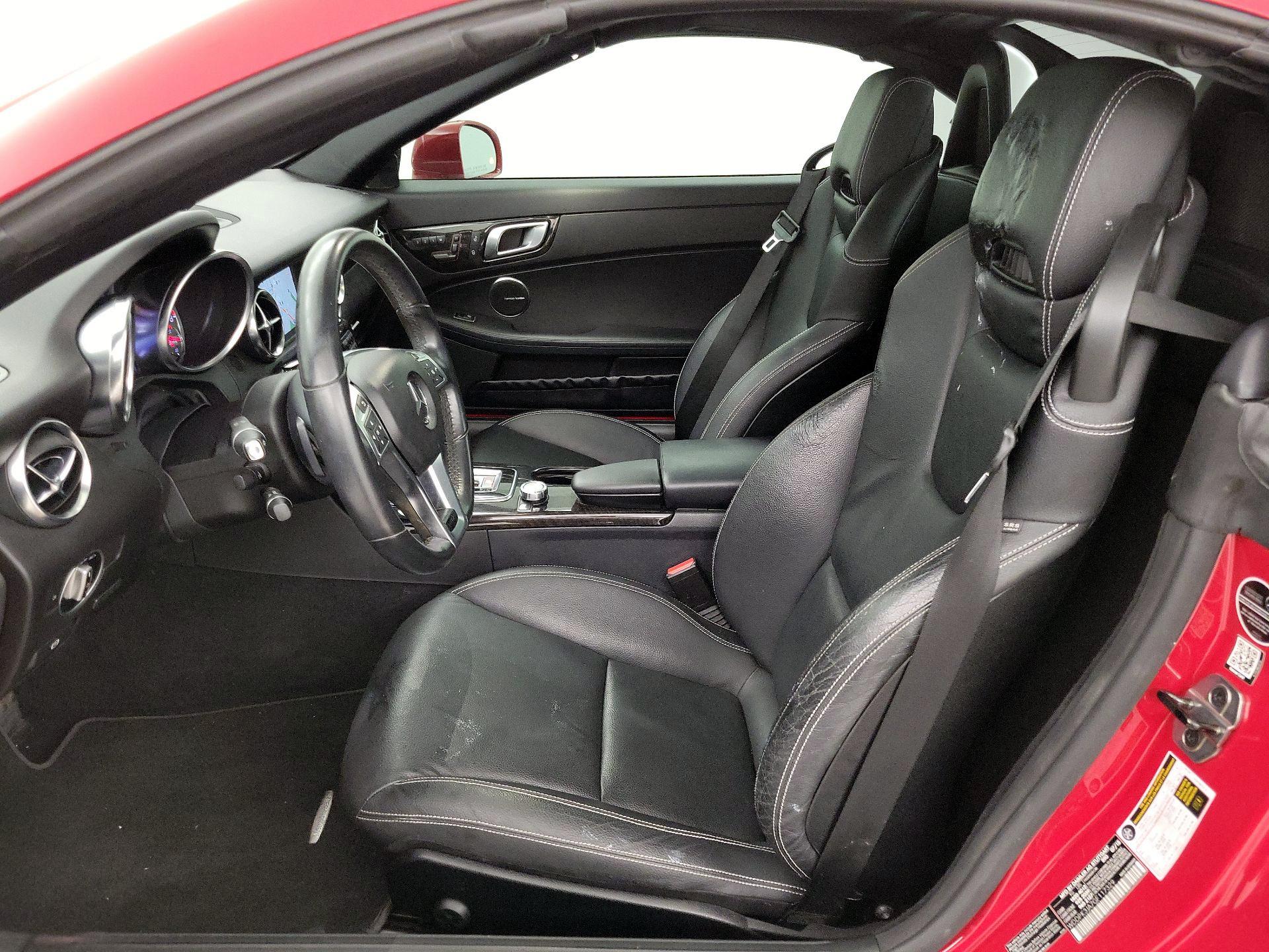 Thumbnail: 2016 Mercedes-Benz SLK - 11