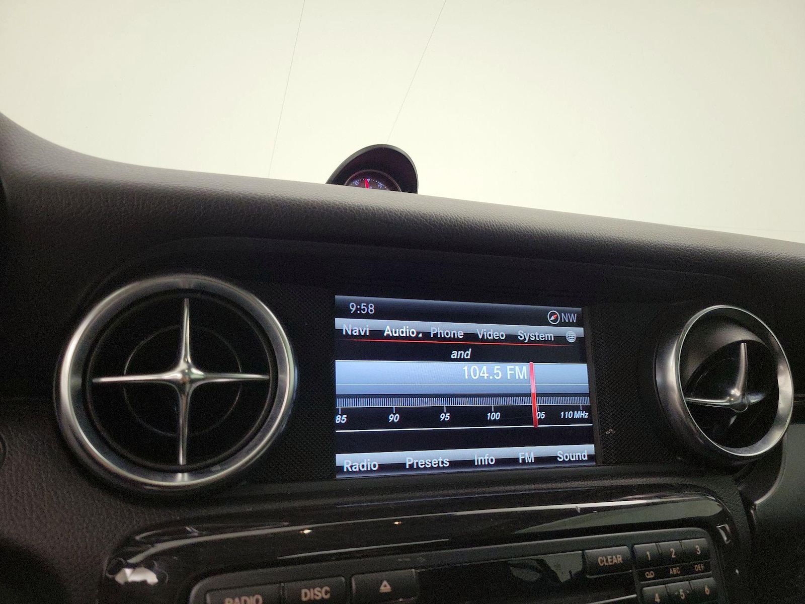 2016 Mercedes-Benz SLK-Class SLK300 - Photo 16
