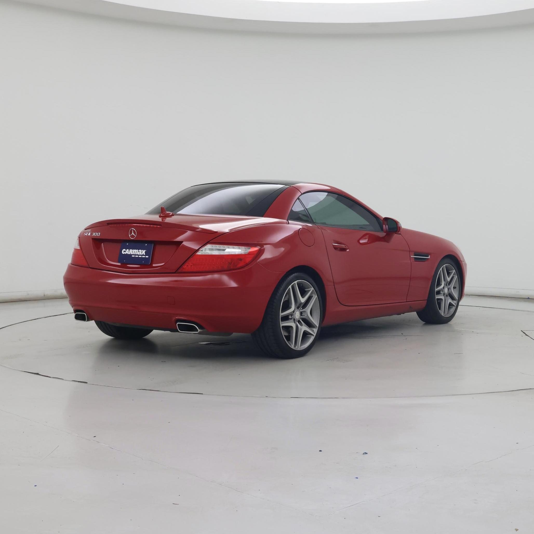 Thumbnail: 2016 Mercedes-Benz SLK - 8