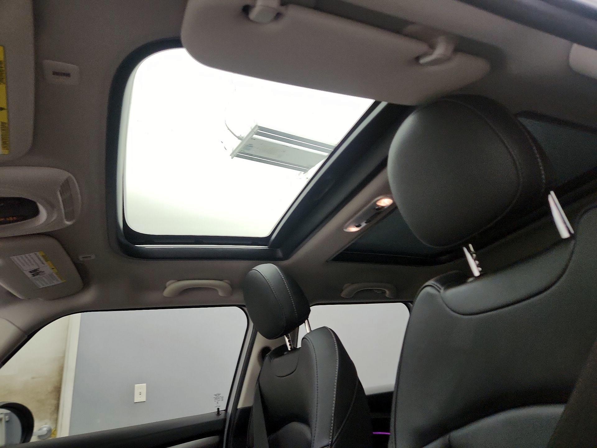 Thumbnail: 2024 MINI Cooper Hardtop - 20