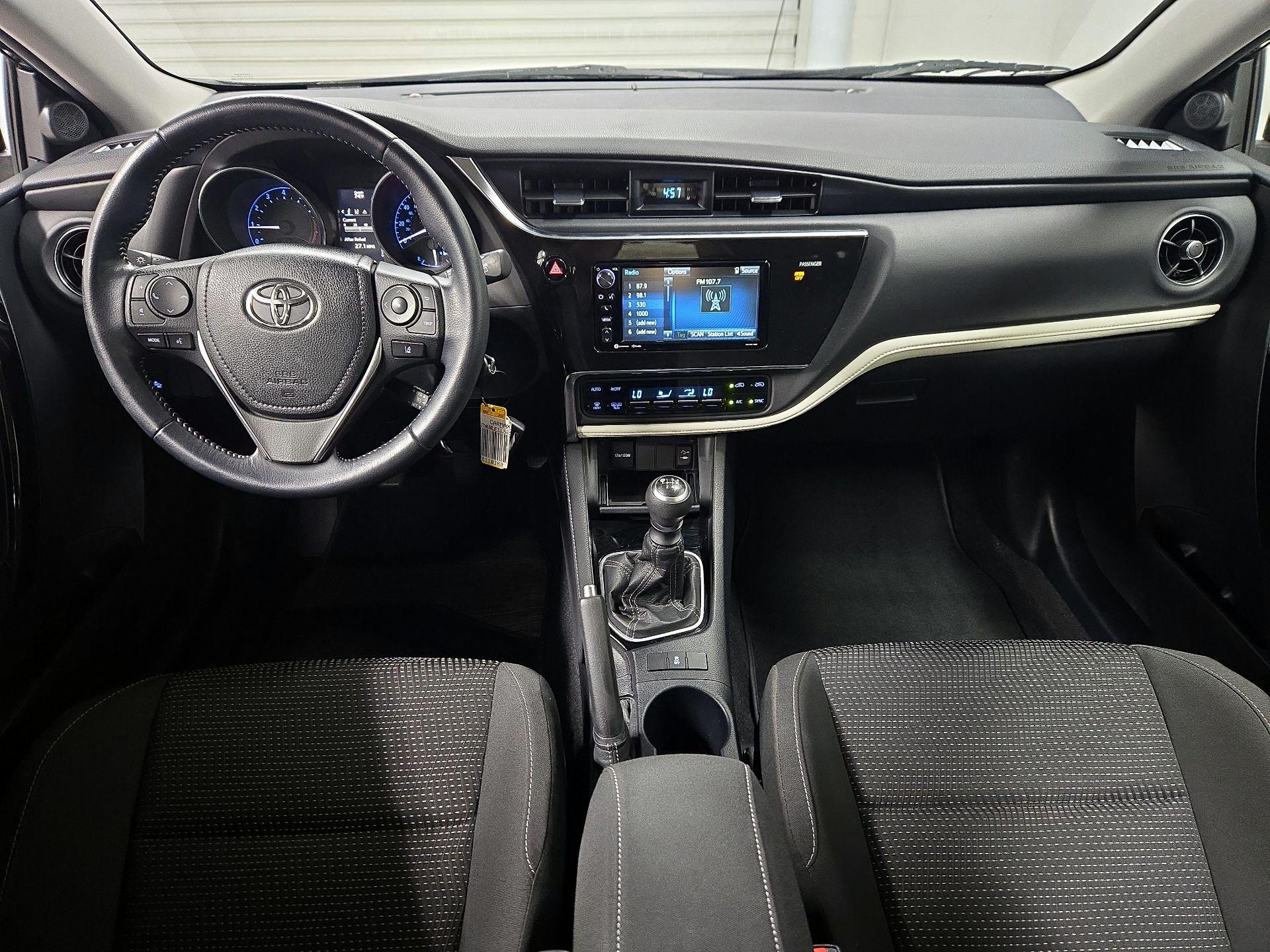 Thumbnail: 2018 Toyota Corolla iM - 9