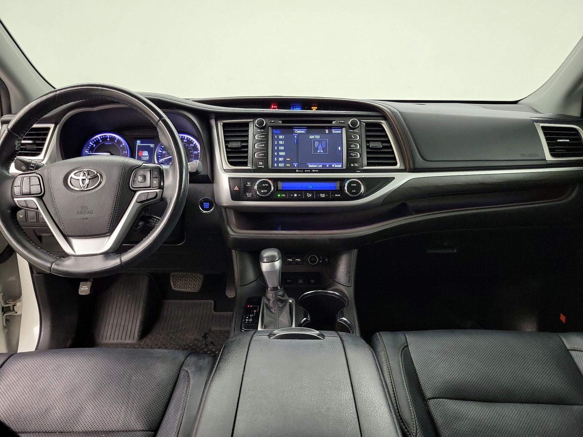 Thumbnail: 2019 Toyota Highlander - 9