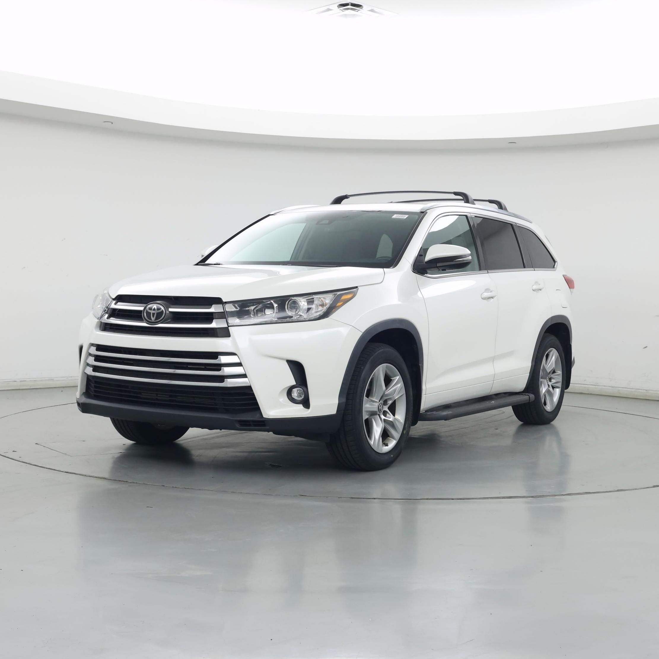 Thumbnail: 2019 Toyota Highlander - 4