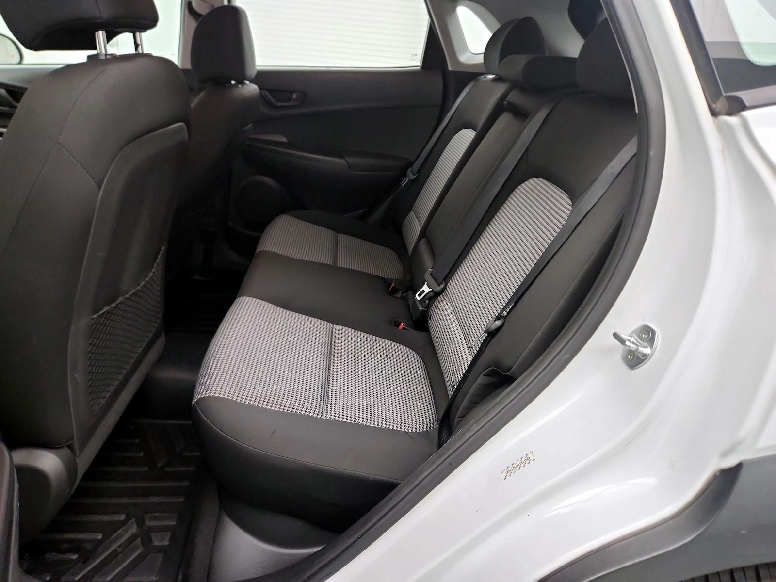 2020 Hyundai Kona SE - Photo 20
