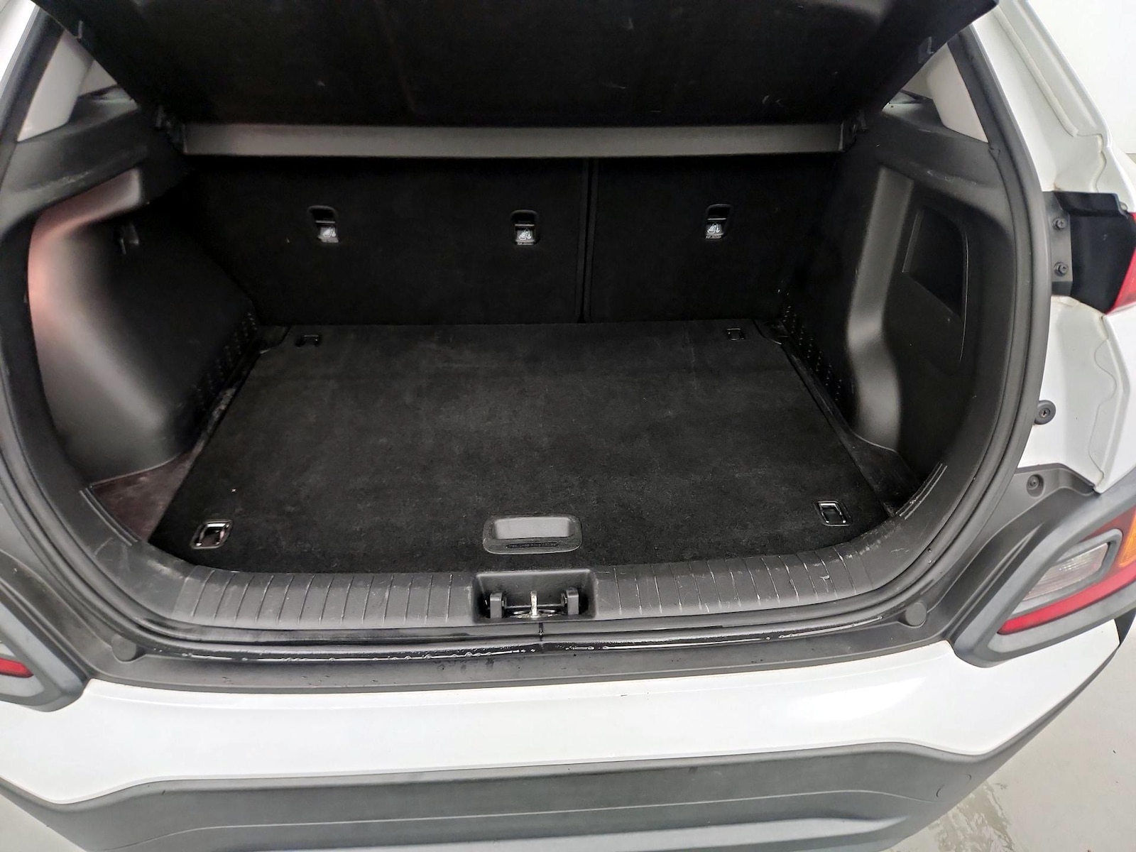 2020 Hyundai Kona SE - Photo 21
